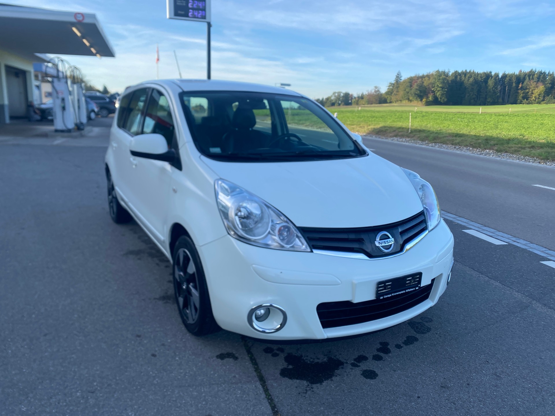 NISSAN Note 1.6 i-Way+ Automatic-image-1