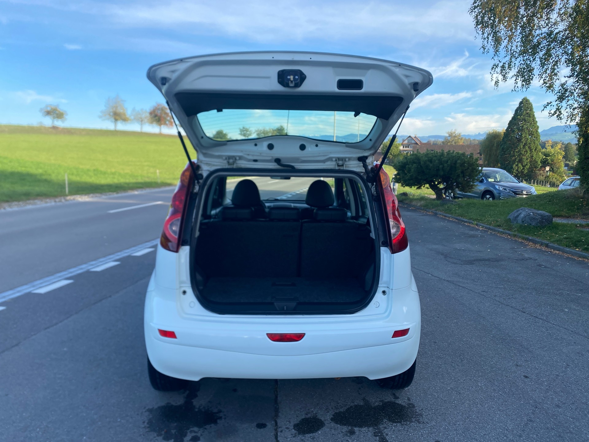 NISSAN Note 1.6 i-Way+ Automatic-image-6
