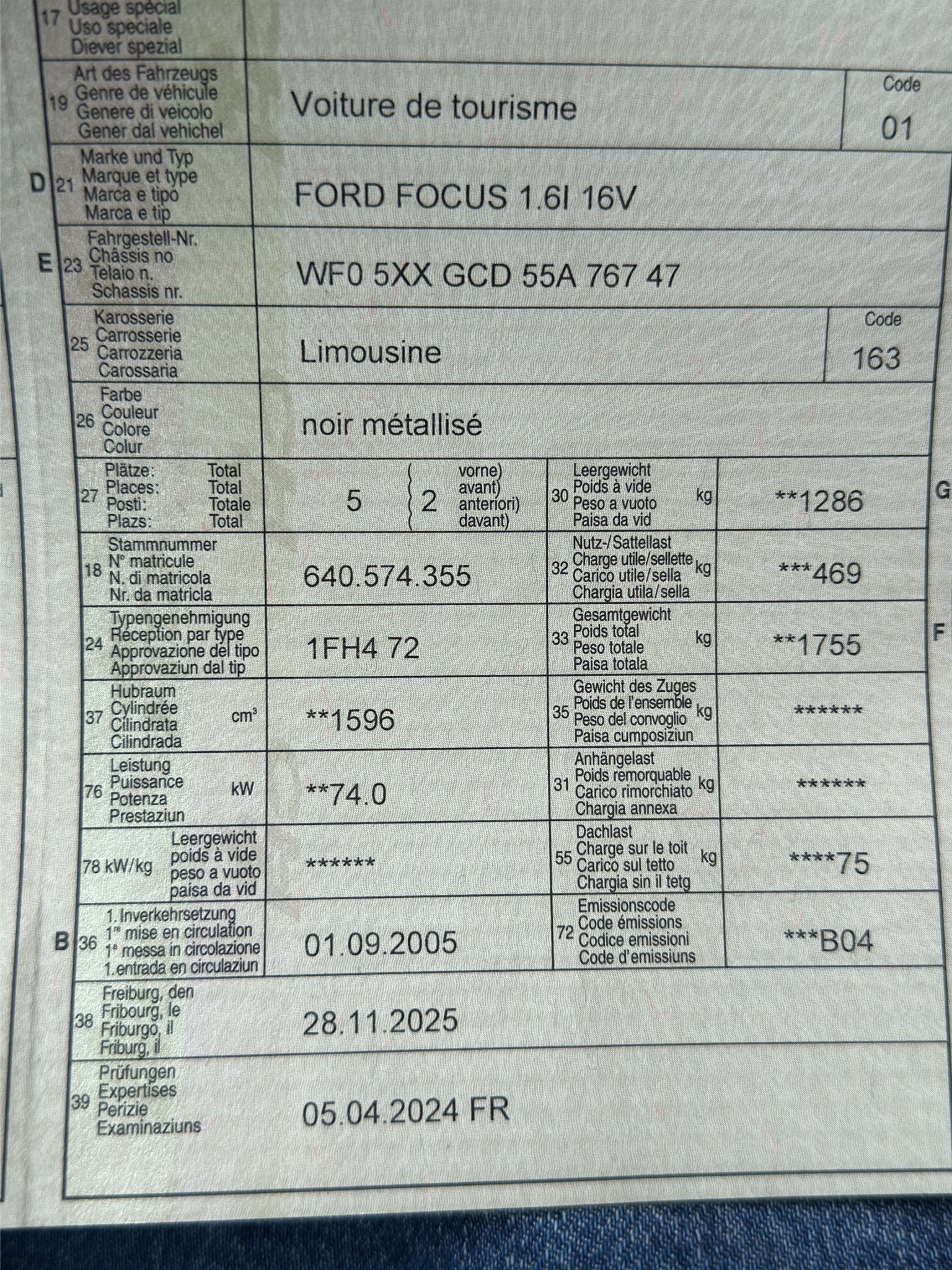 FORD Focus 1.6i Trend-image-13