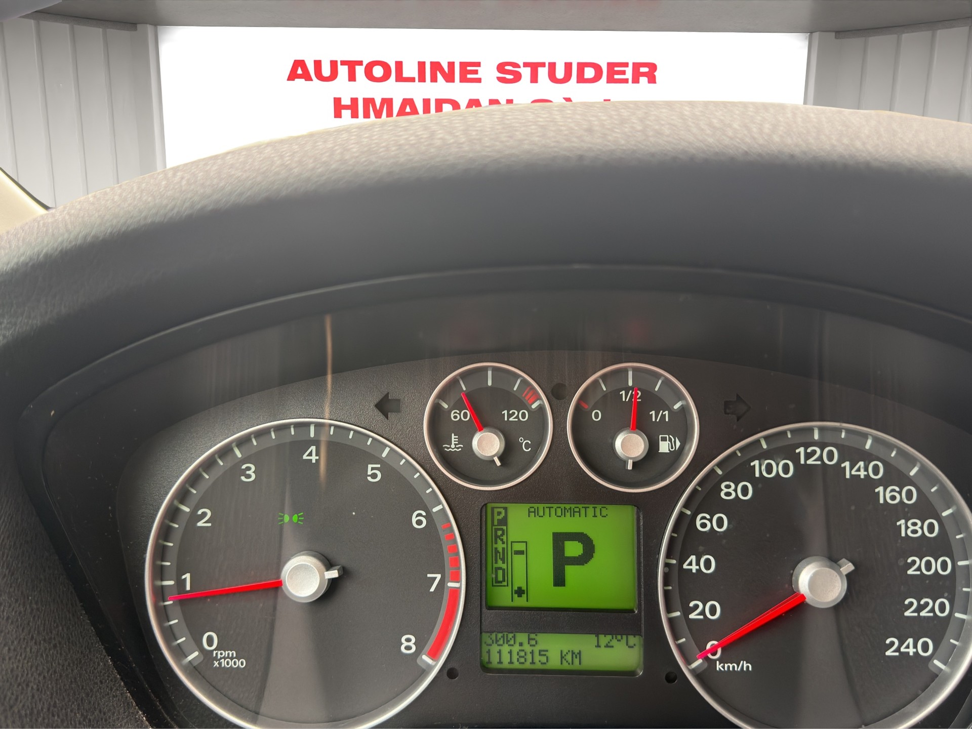 FORD Focus 1.6i Trend-image-9