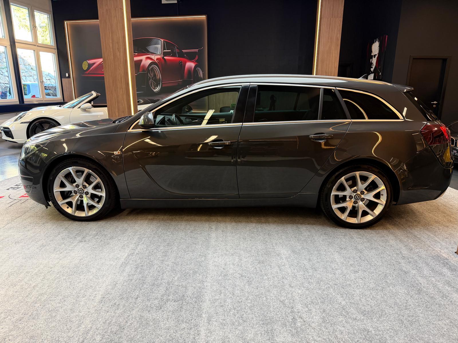 OPEL Insignia Sports Tourer 2.8 V6 T 4x4 OPC-showroom-element-3