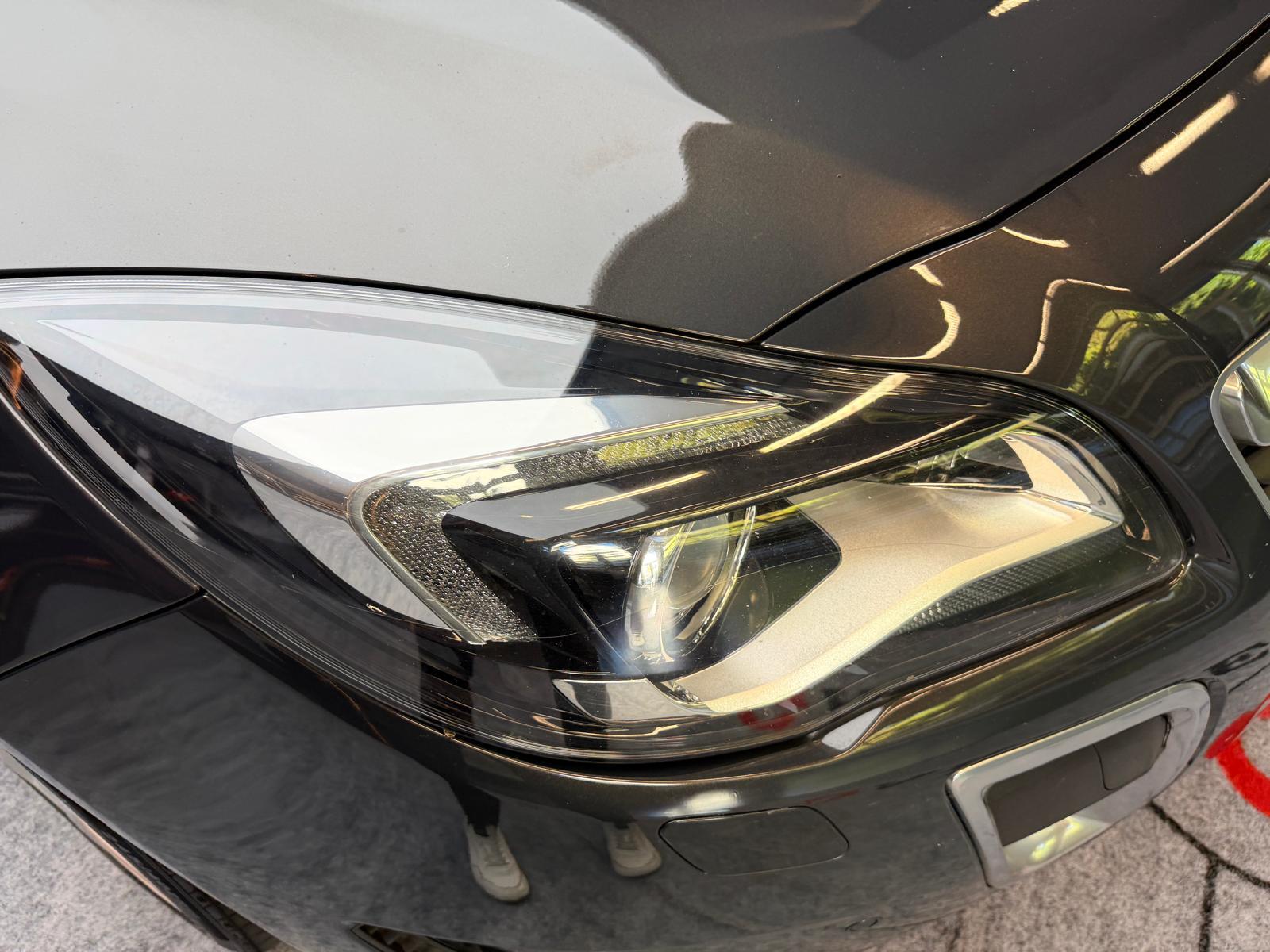 OPEL Insignia Sports Tourer 2.8 V6 T 4x4 OPC-image-10