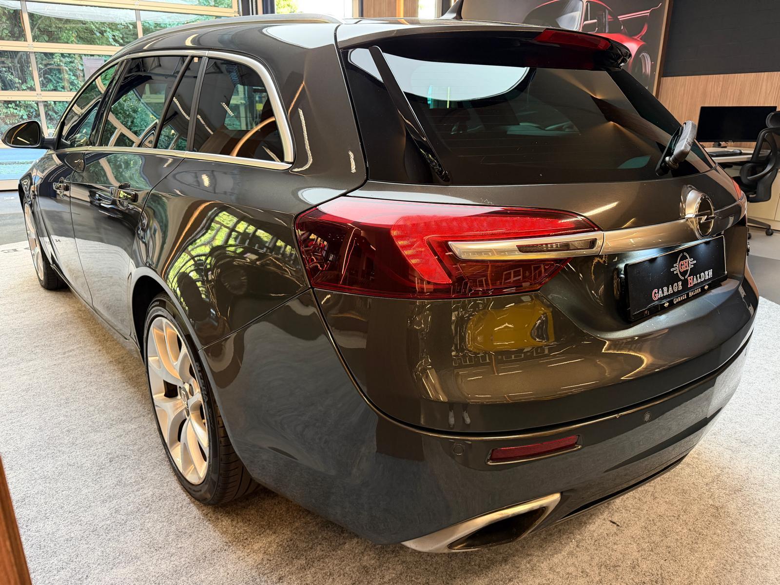 OPEL Insignia Sports Tourer 2.8 V6 T 4x4 OPC-image-4