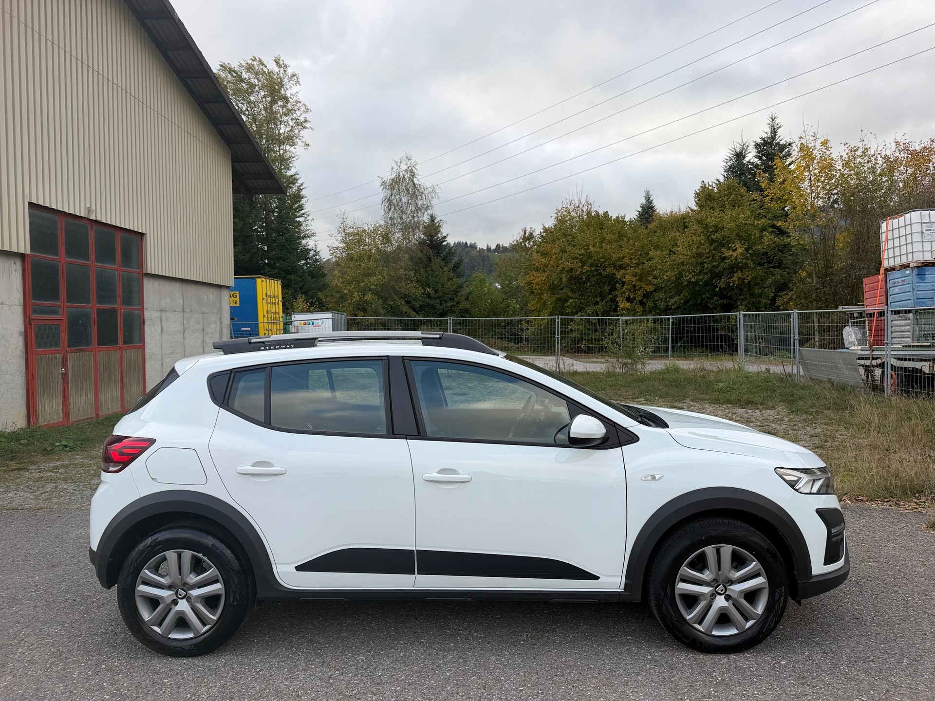 DACIA Sandero Stepway TCe 90 Comfort-image-1