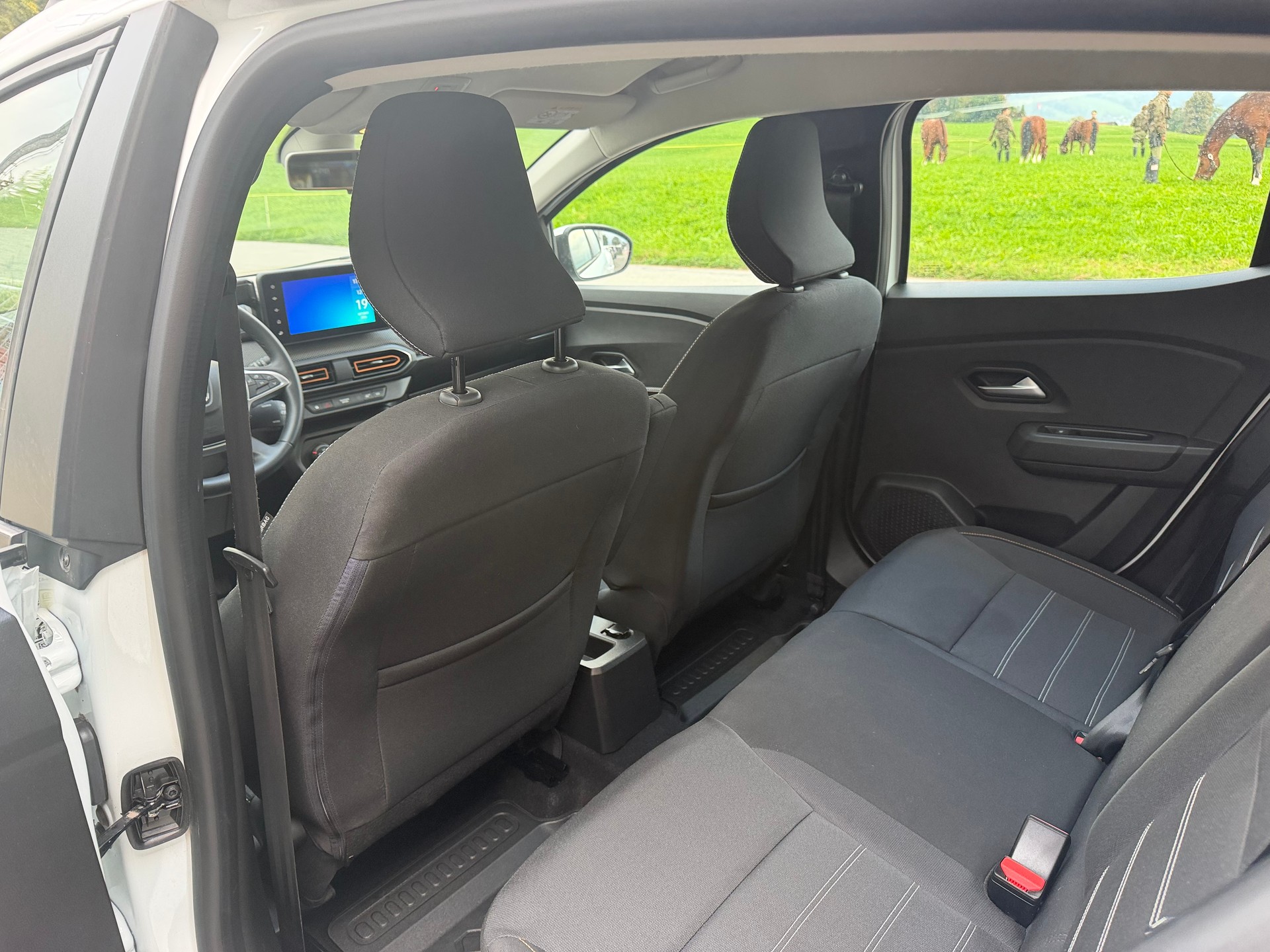 DACIA Sandero Stepway TCe 90 Comfort-image-11