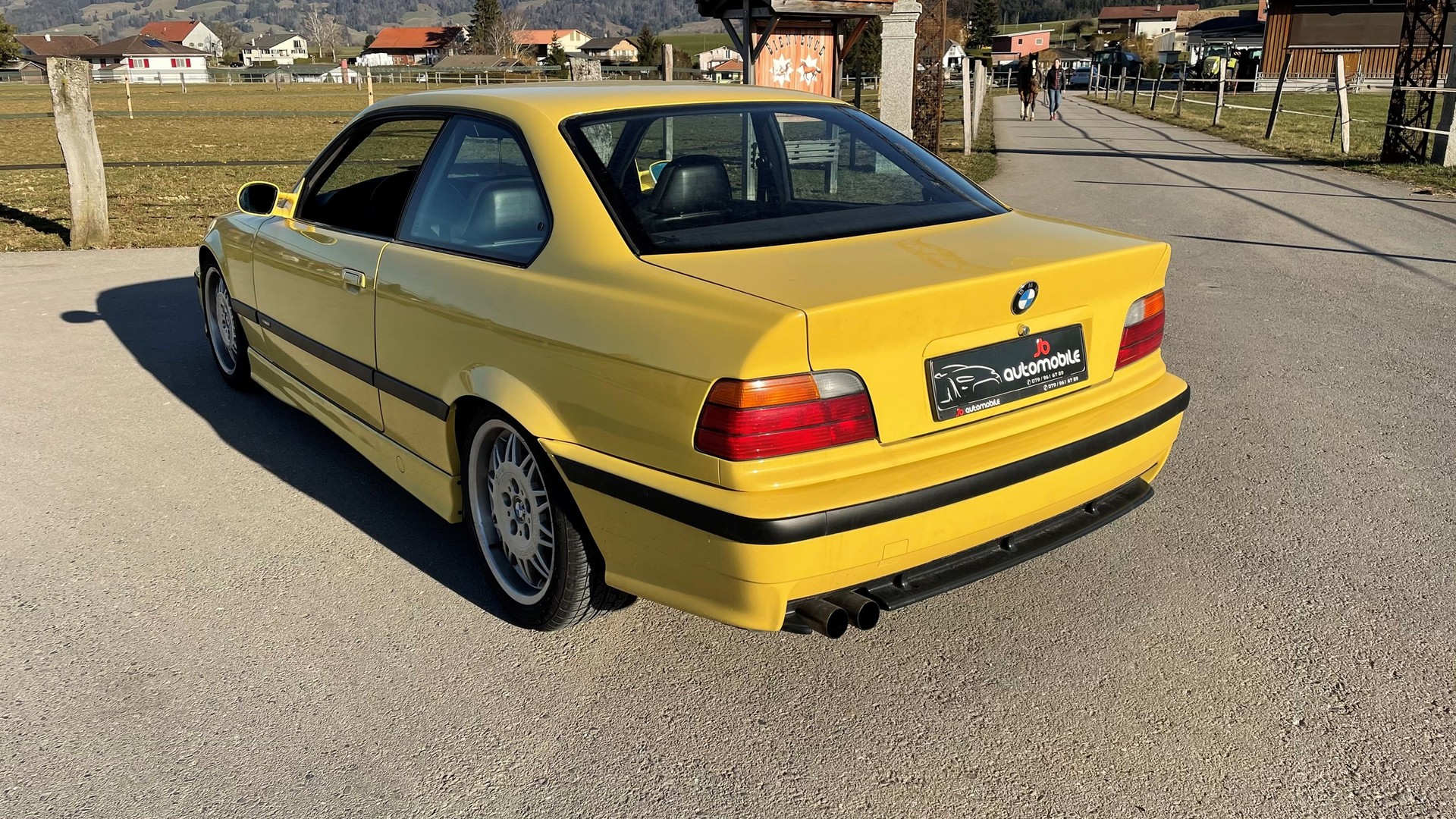 BMW M3 Coupé-image-2