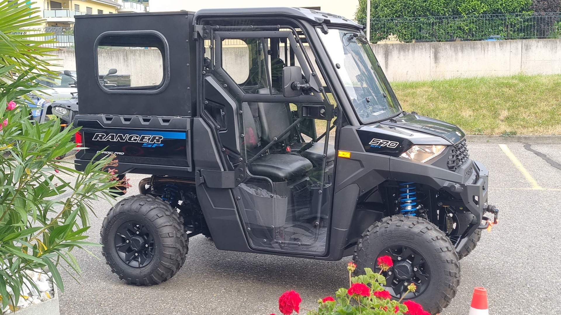 POLARIS Ranger 570 Limited Edition-image-13