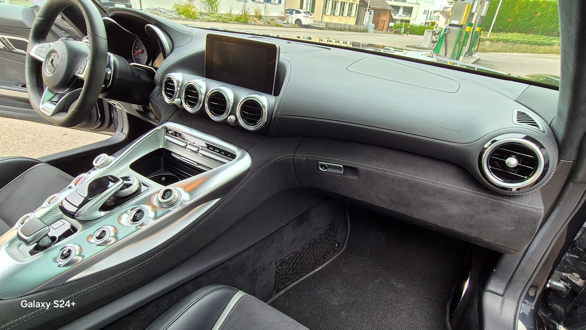 MERCEDES-BENZ AMG GT S Speedshift DCT-image-10