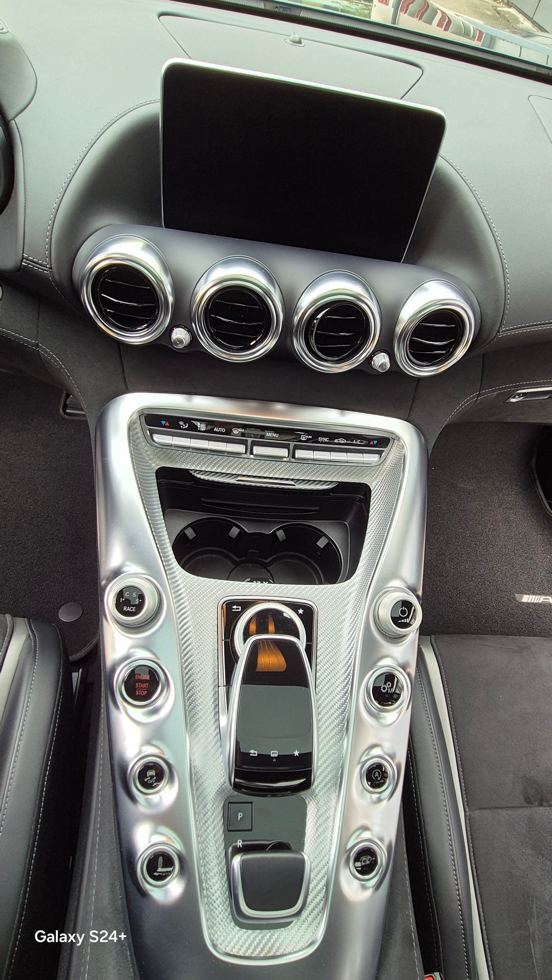 MERCEDES-BENZ AMG GT S Speedshift DCT-image-14