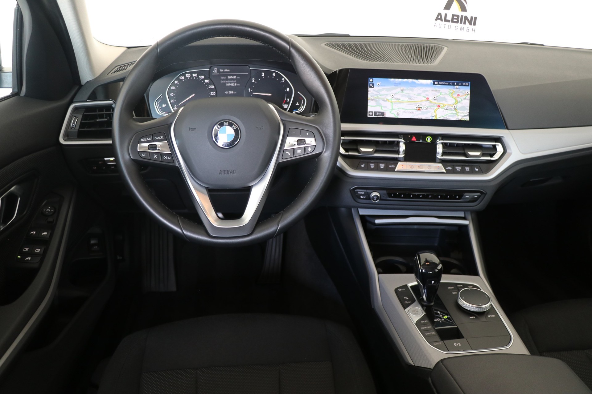 BMW 320i Touring Steptronic-image-7