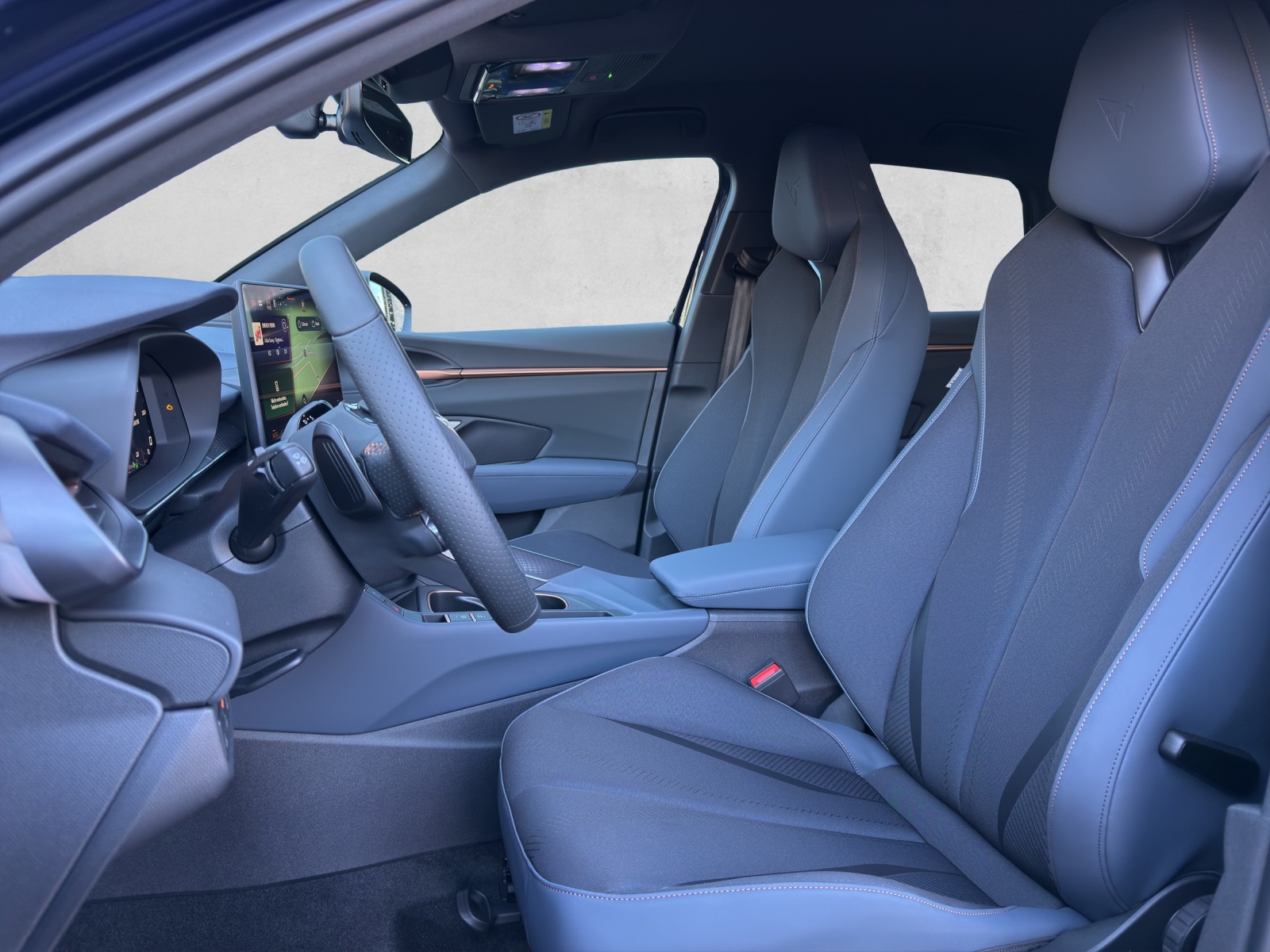 CUPRA Terramar 1.5 eHybrid DSG VZ-image-5