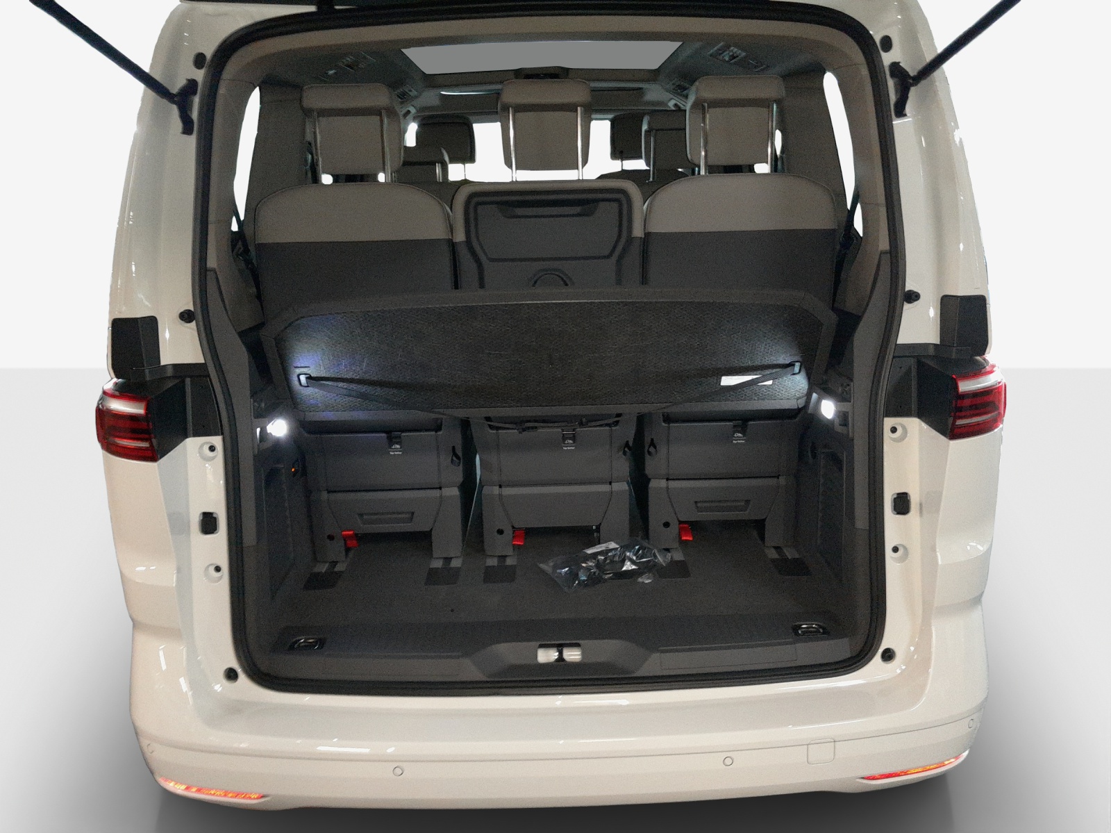 VW Multivan 2.0 TDI Life DSG-image-12