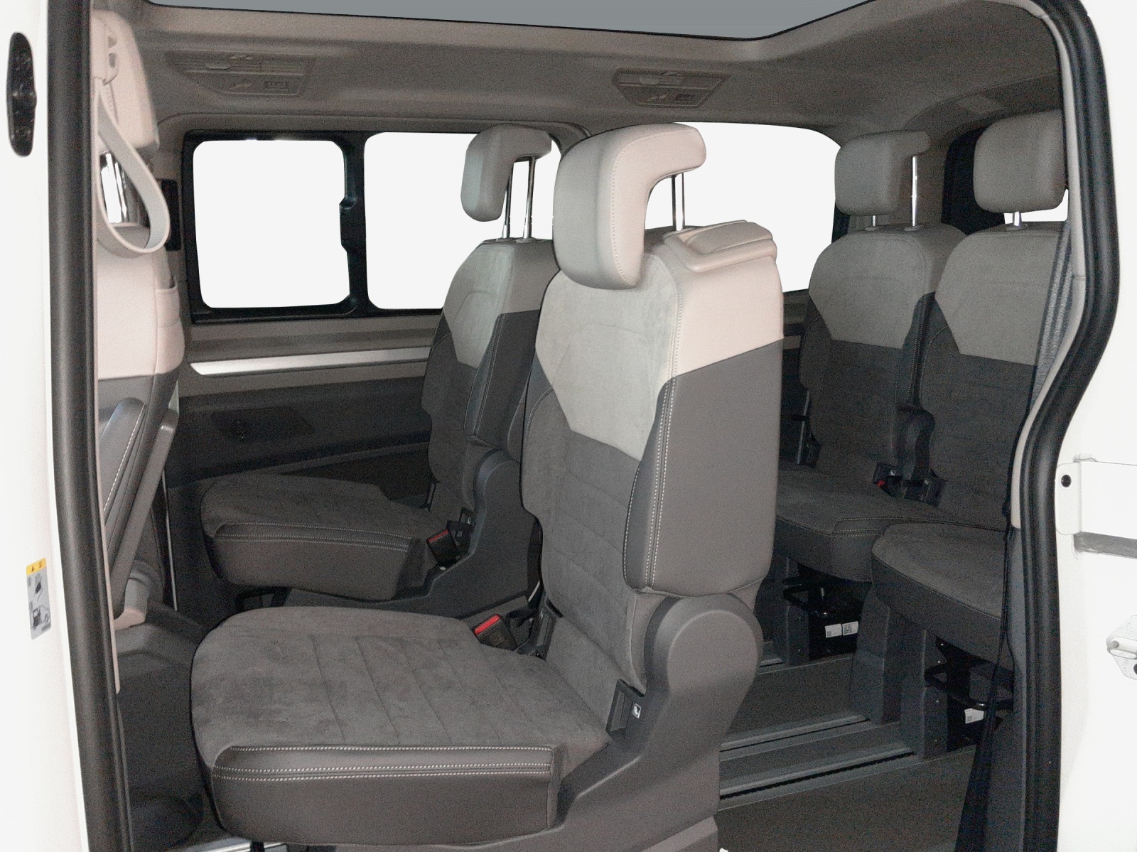 VW Multivan 2.0 TDI Life DSG-image-11