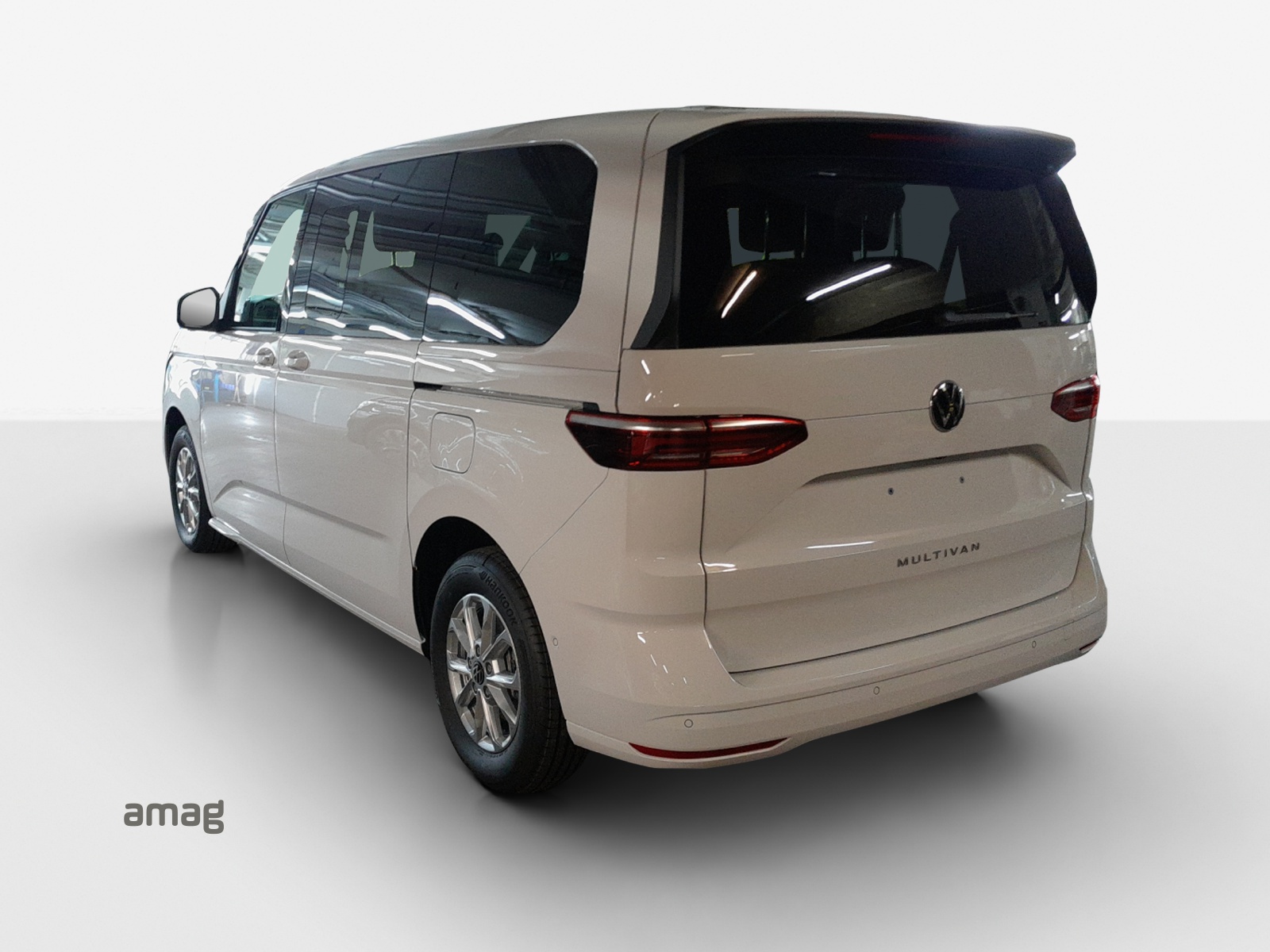 VW Multivan 2.0 TDI Life DSG-image-2