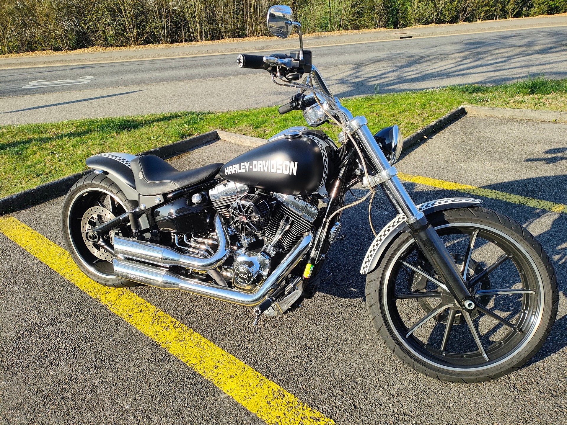 HARLEY-DAVIDSON FXSB Breakout 103 ABS-image-4