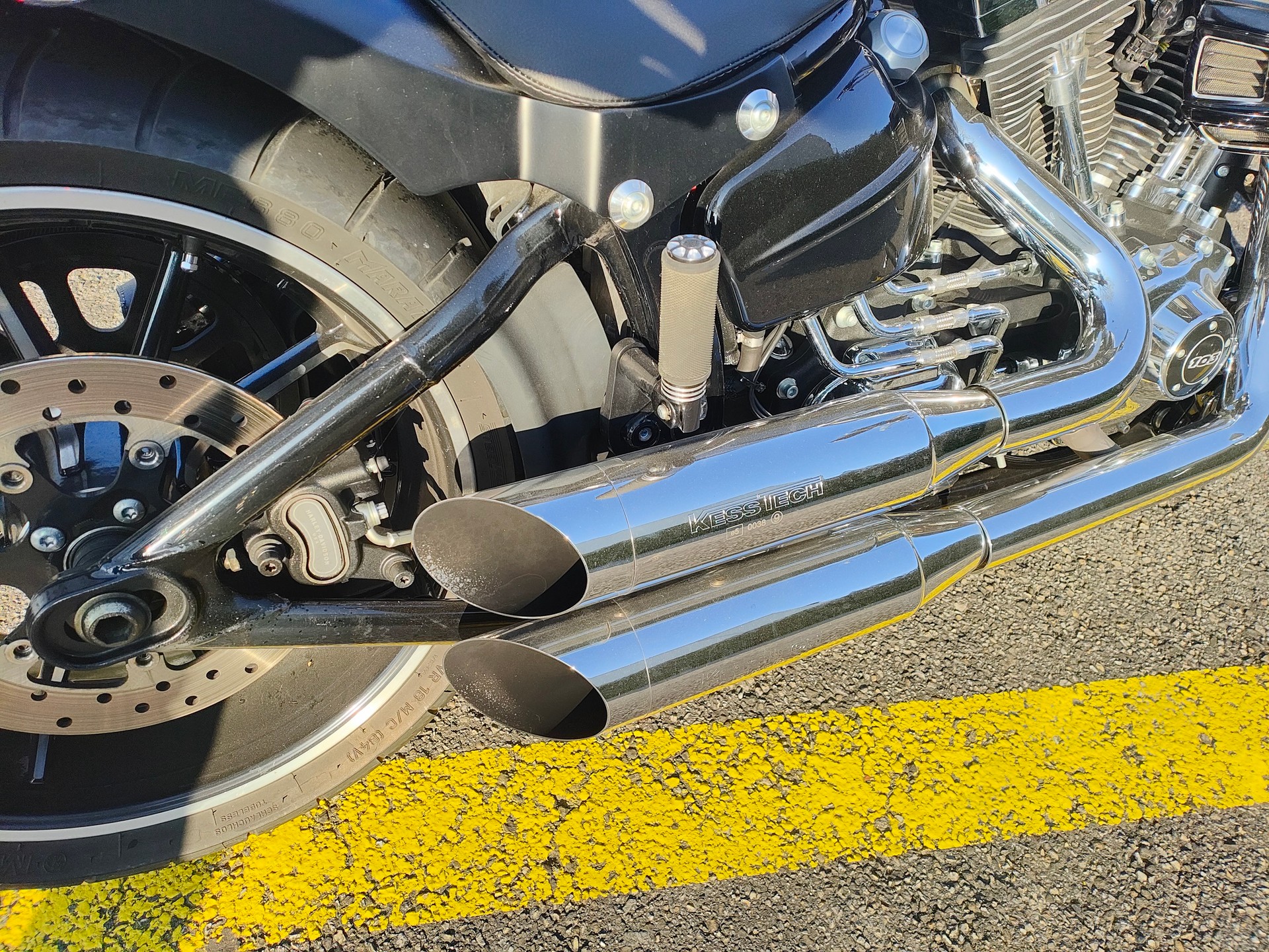 HARLEY-DAVIDSON FXSB Breakout 103 ABS-image-5