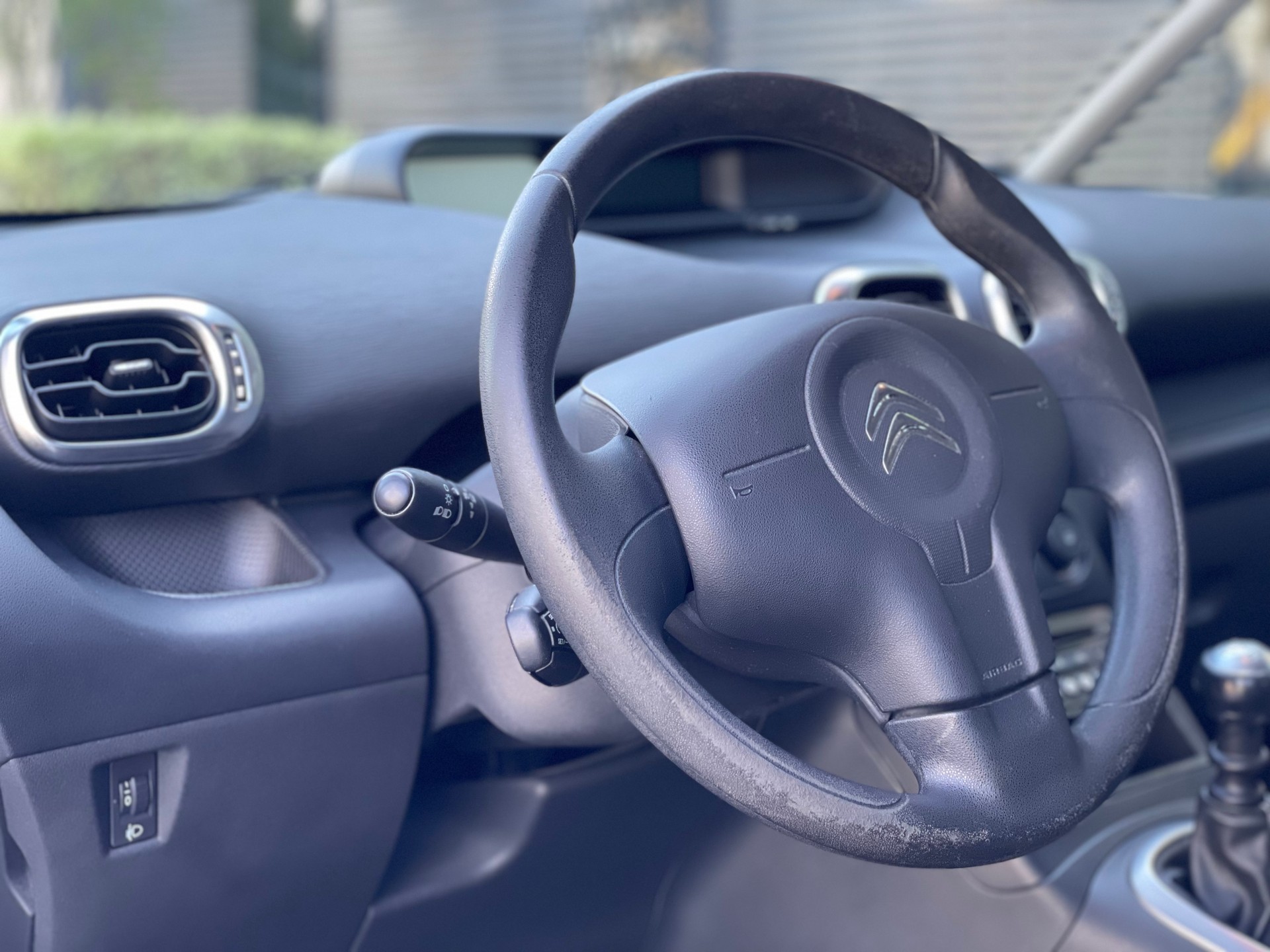 CITROEN C3 Picasso 1.6 HDi Sélection-image-9