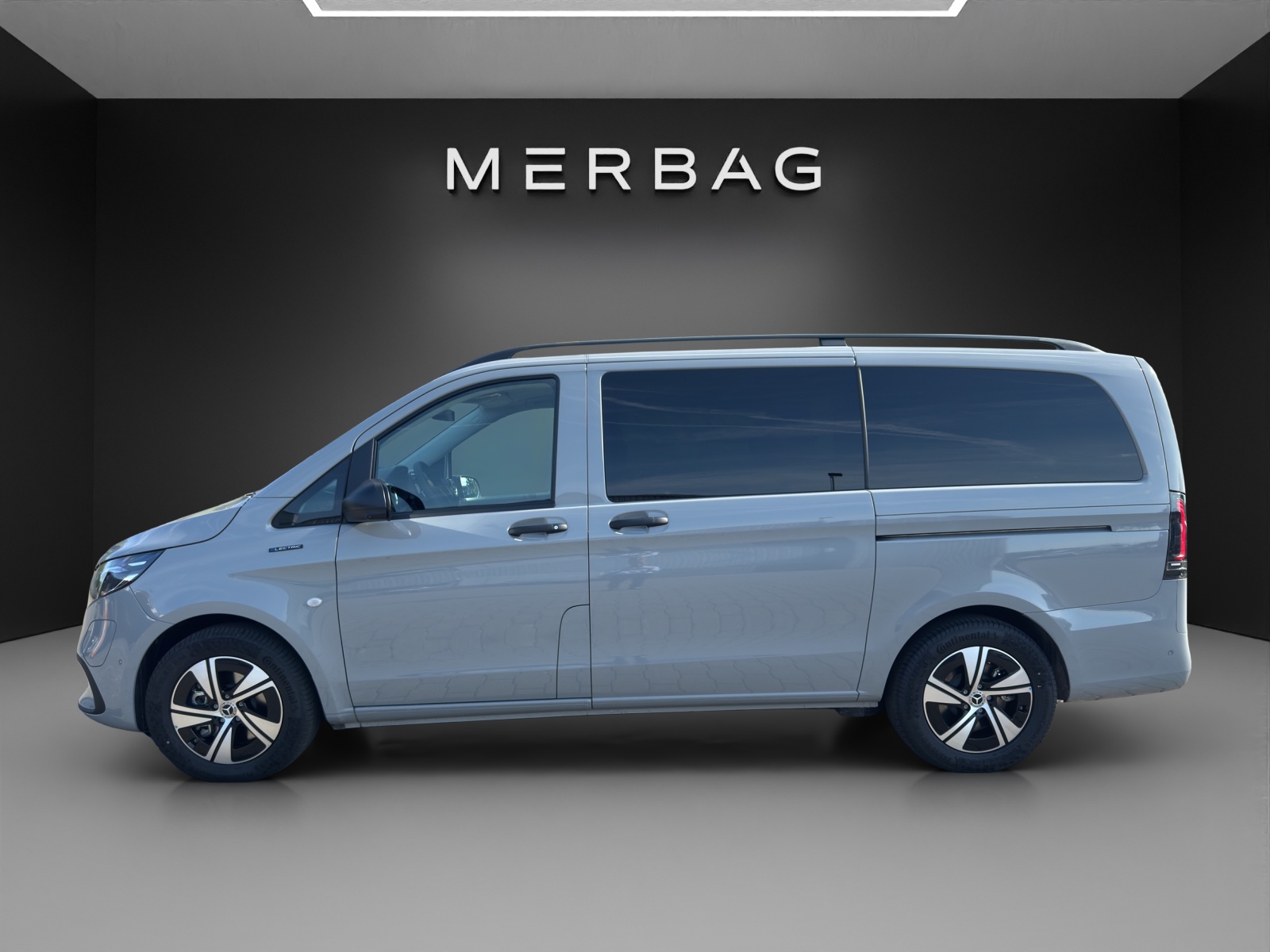 MERCEDES-BENZ eVito Tourer 90kWh Lang-image-2