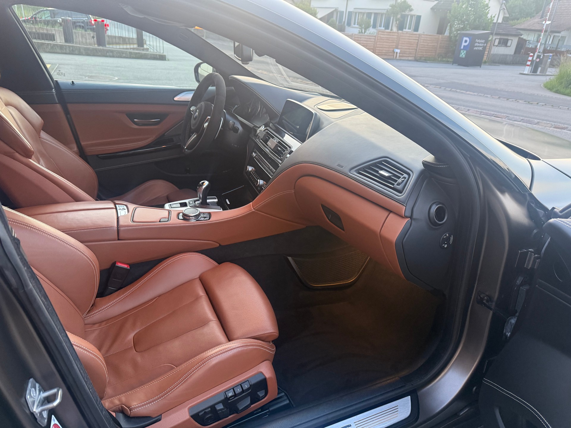 BMW M6 Gran Coupé Drivelogic FROZEN BROWN-image-12