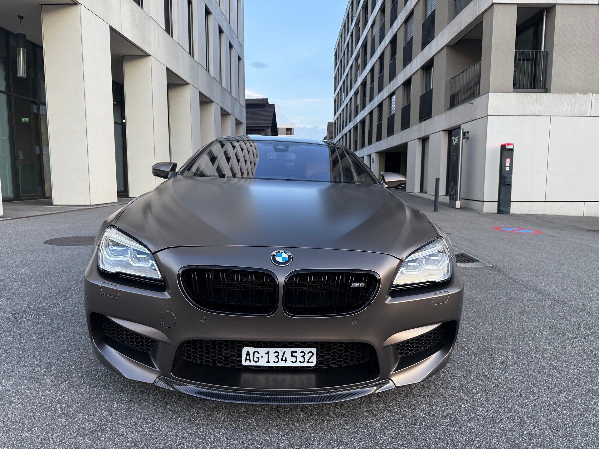 BMW M6 Gran Coupé Drivelogic FROZEN BROWN-image-0