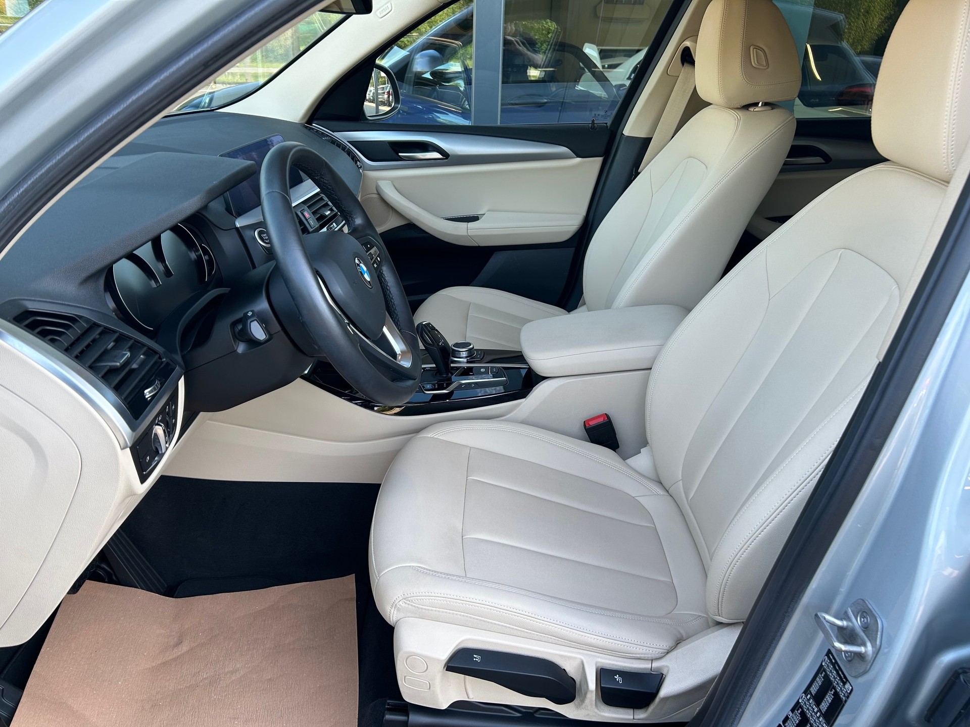 BMW X3 xDrive 48V 20d Steptronic-image-8