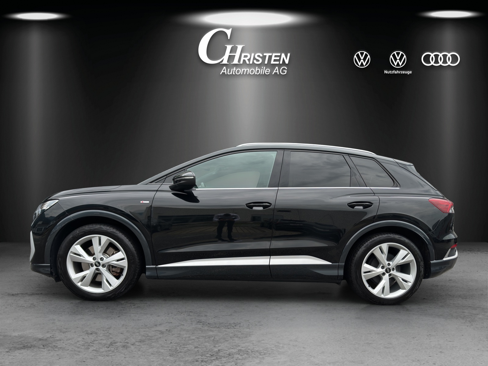 AUDI Q4 e-tron 50 quattro-image-1