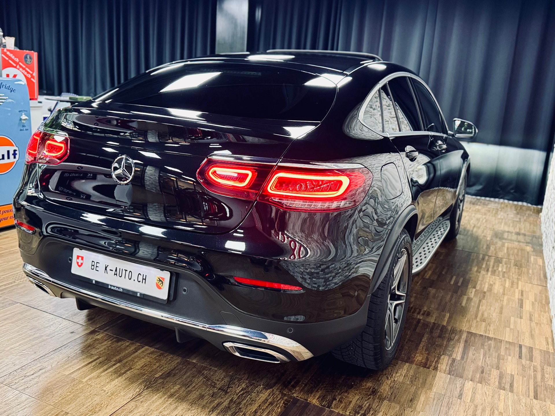 MERCEDES-BENZ GLC Coupé 200 AMG Line 4Matic 9G-Tronic-image-3