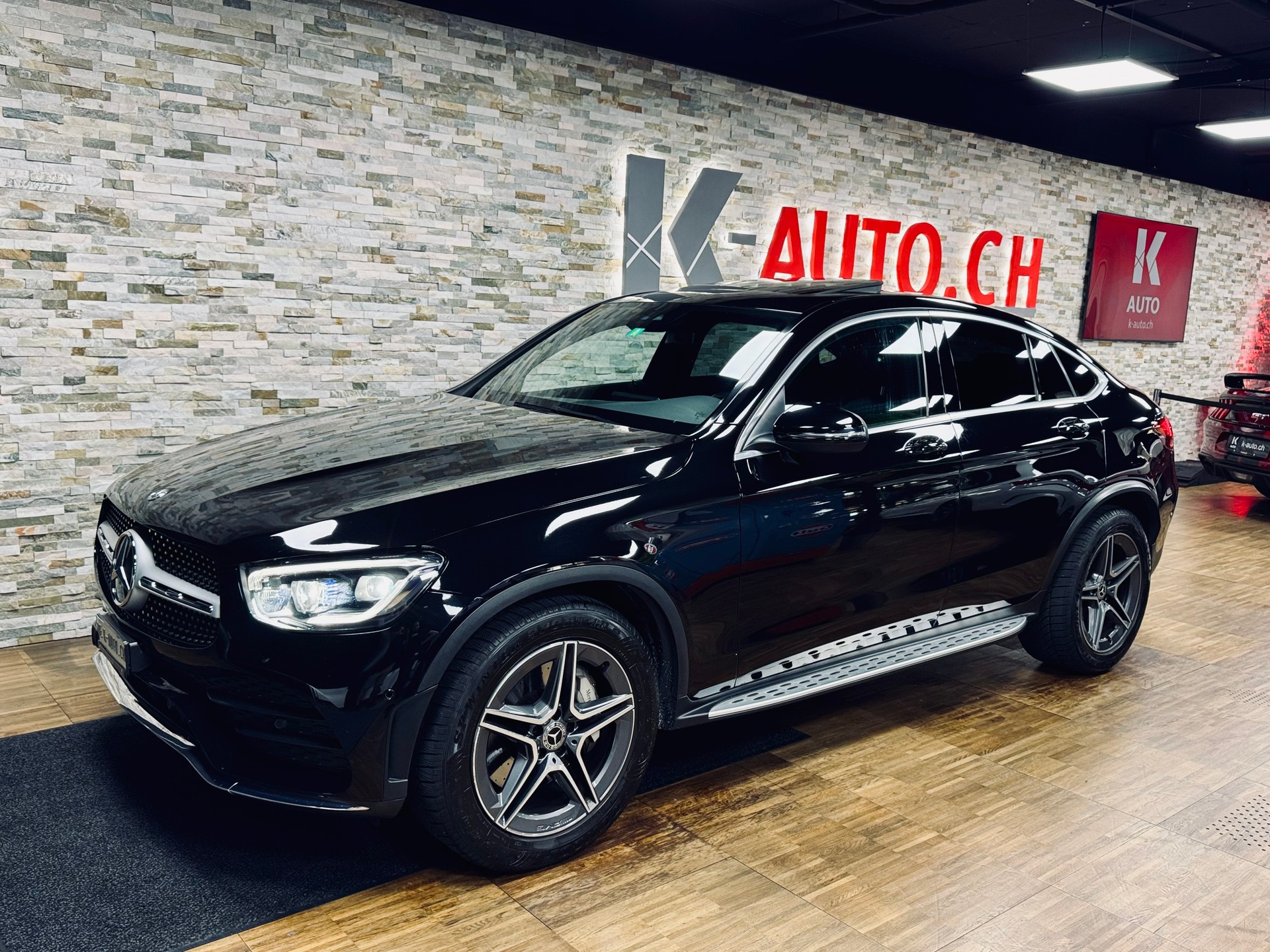 MERCEDES-BENZ GLC Coupé 200 AMG Line 4Matic 9G-Tronic-image-0