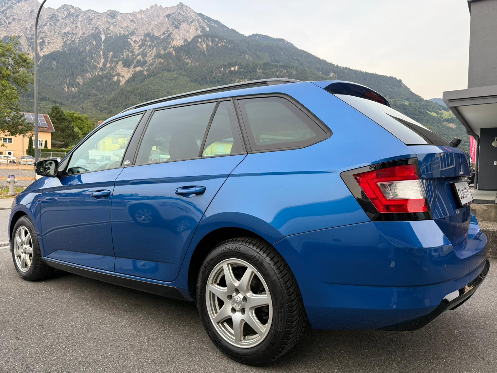 SKODA Fabia 1.2 TSI Monte Carlo-image-3