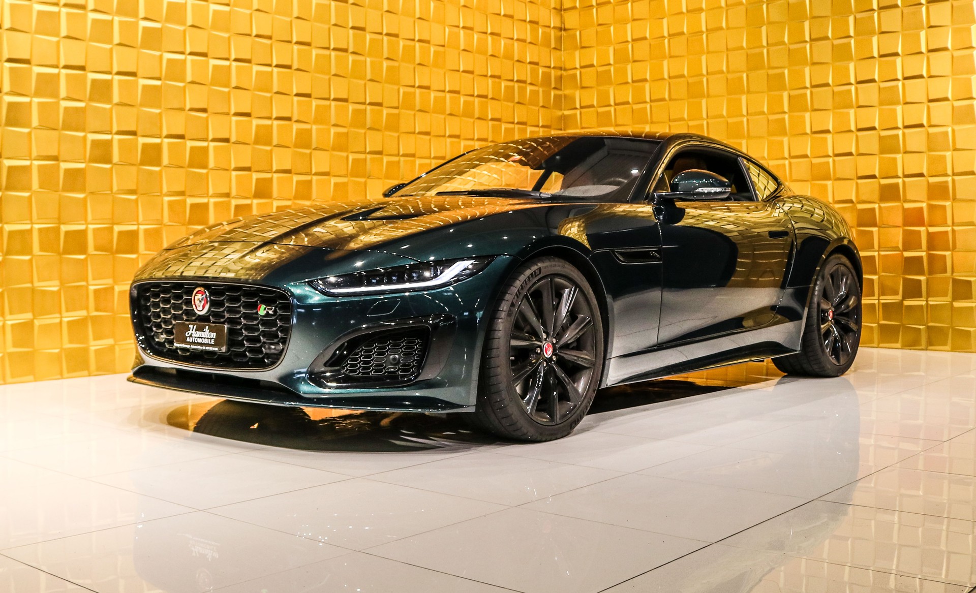 JAGUAR F-Type R Coupé 5.0 V8 S/C AWD 575ps-image-3