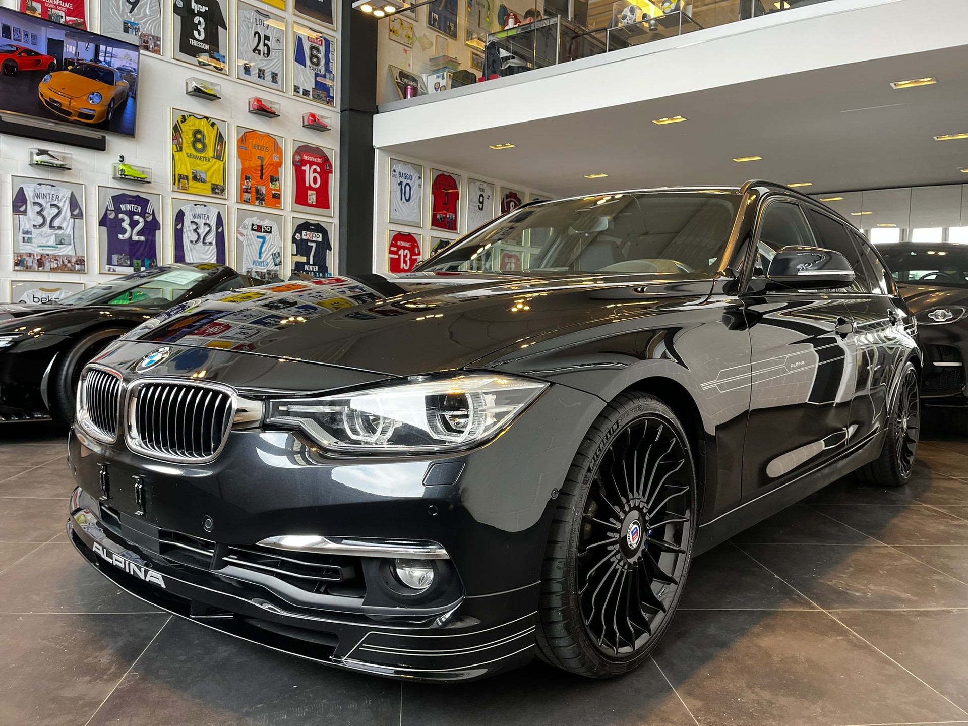 BMW-ALPINA B3 BiTurbo Tour 3.0 xDv-image-4