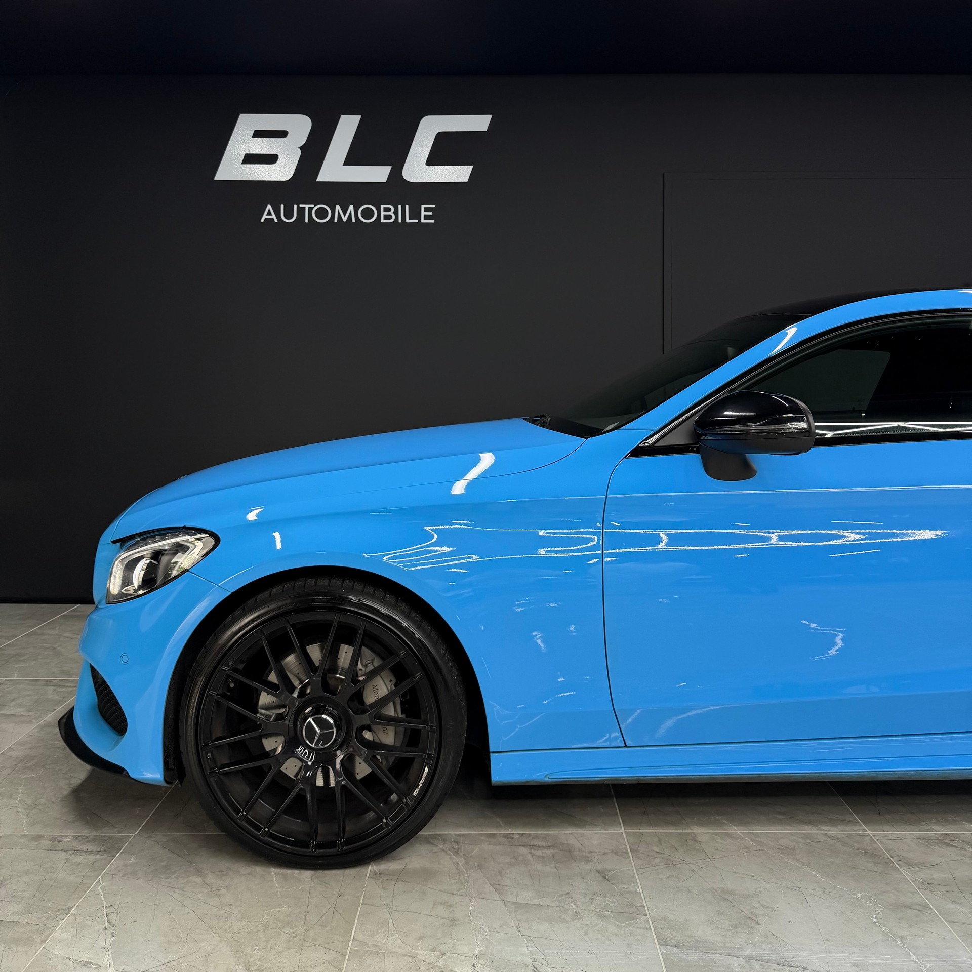 MERCEDES-BENZ C 300 AMG Line Coupé 7G-tronic-image-3