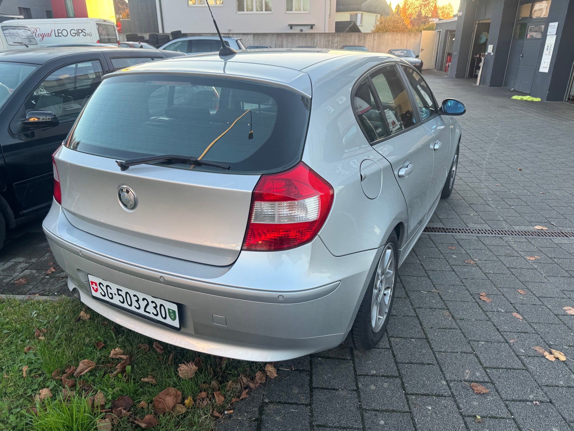 BMW 116i-image-3
