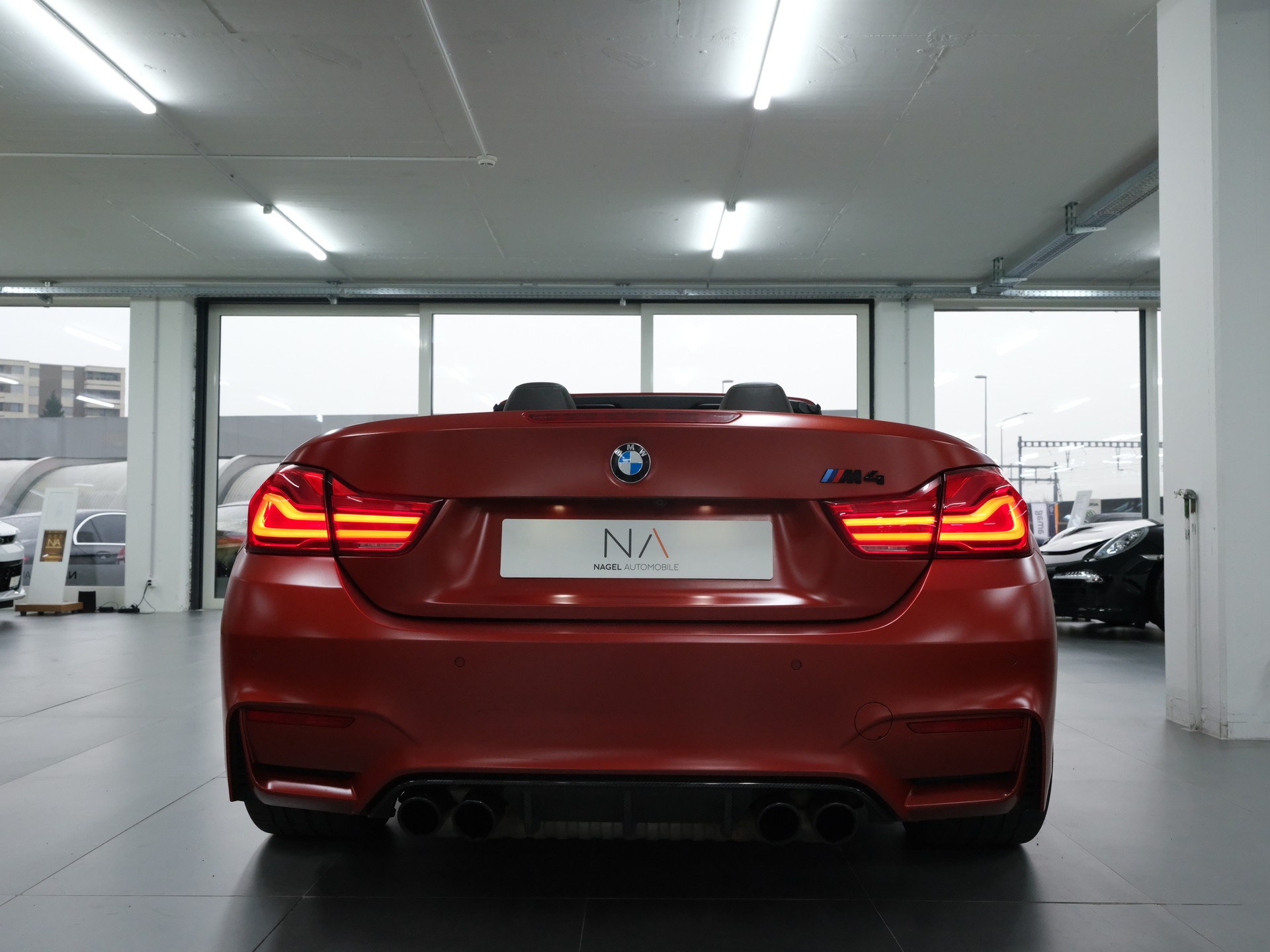 BMW M4 Cabriolet Competition DKG-image-3