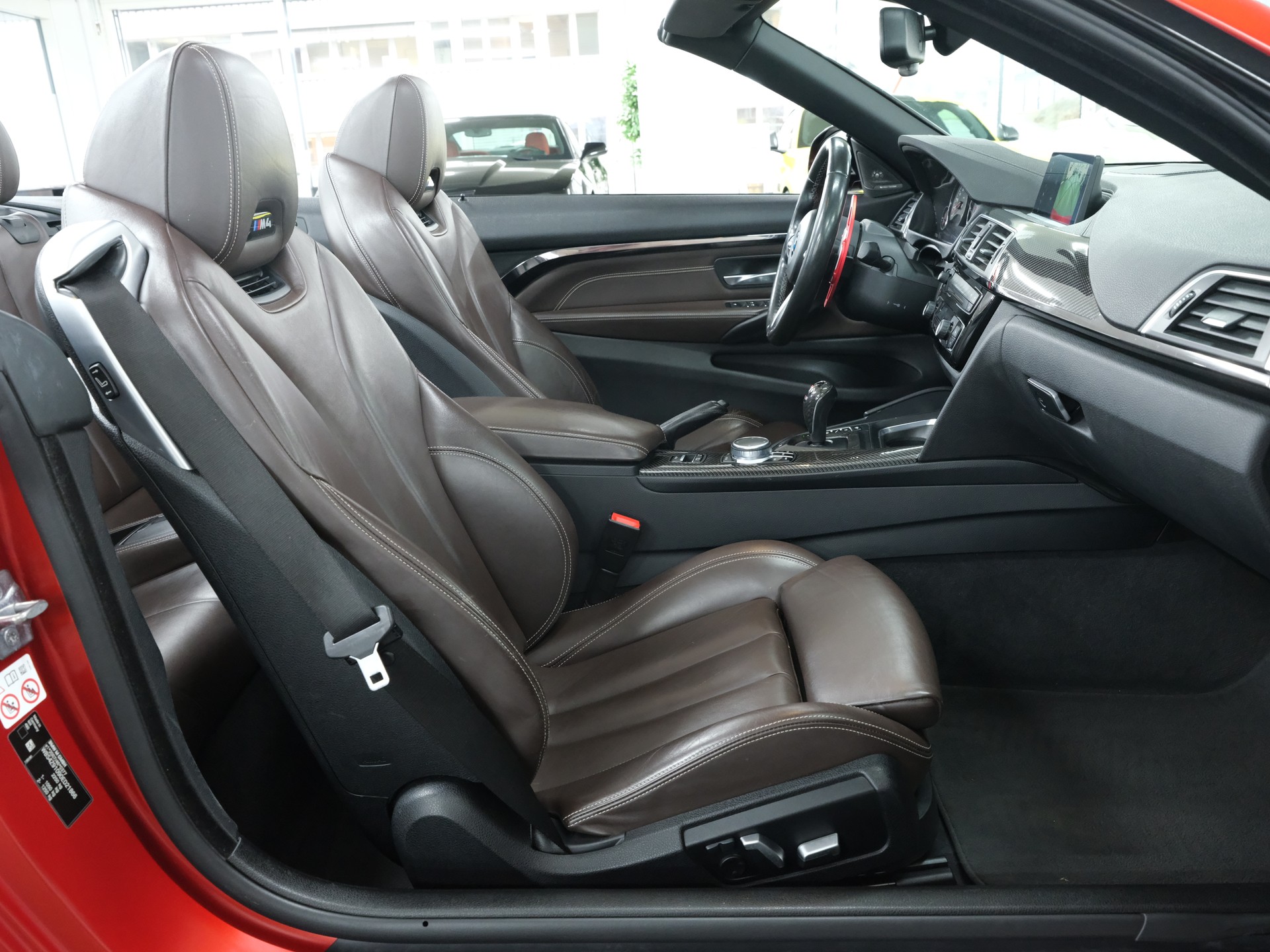 BMW M4 Cabriolet Competition DKG-image-13