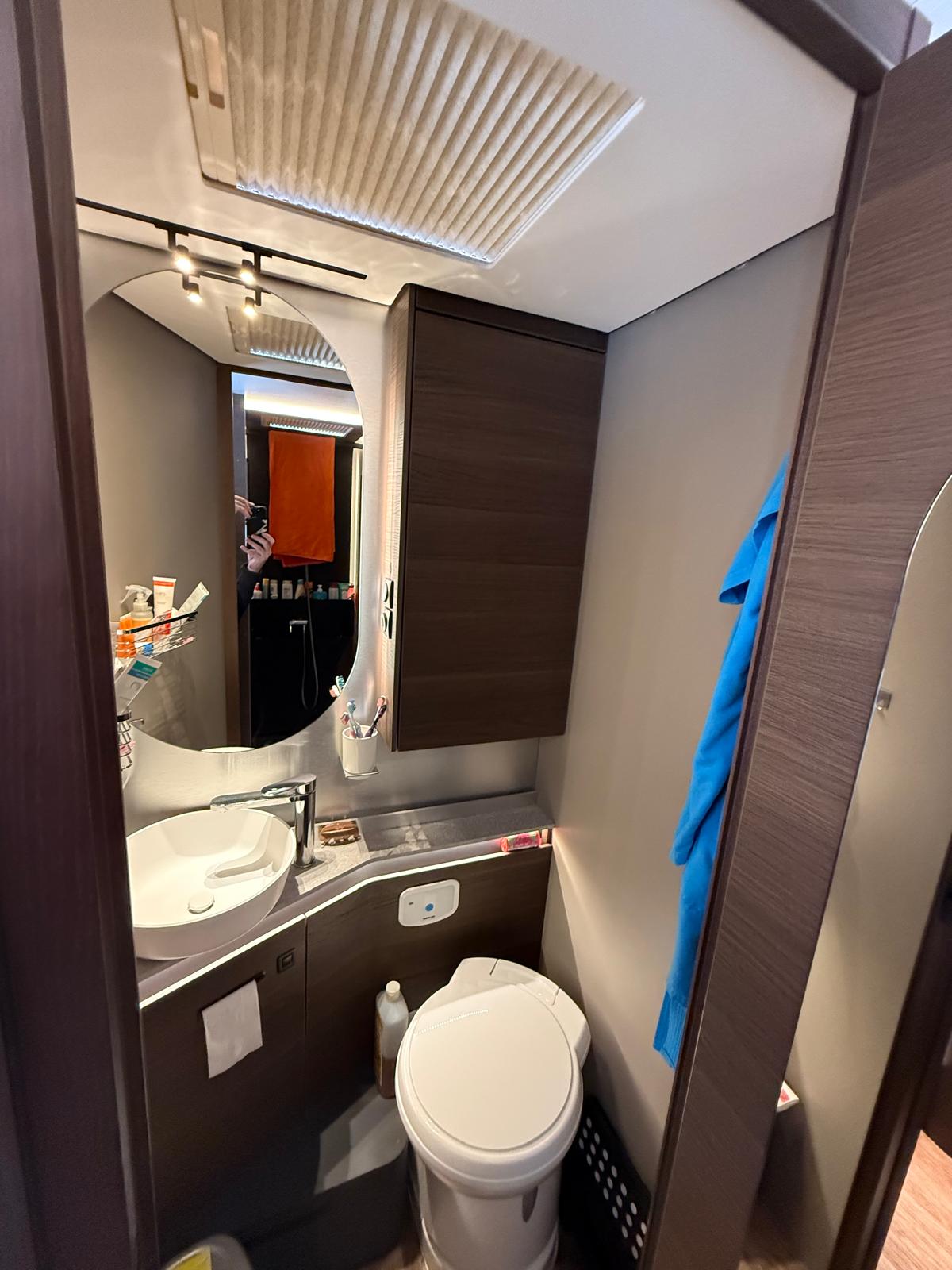 ADRIA 780DC-image-6