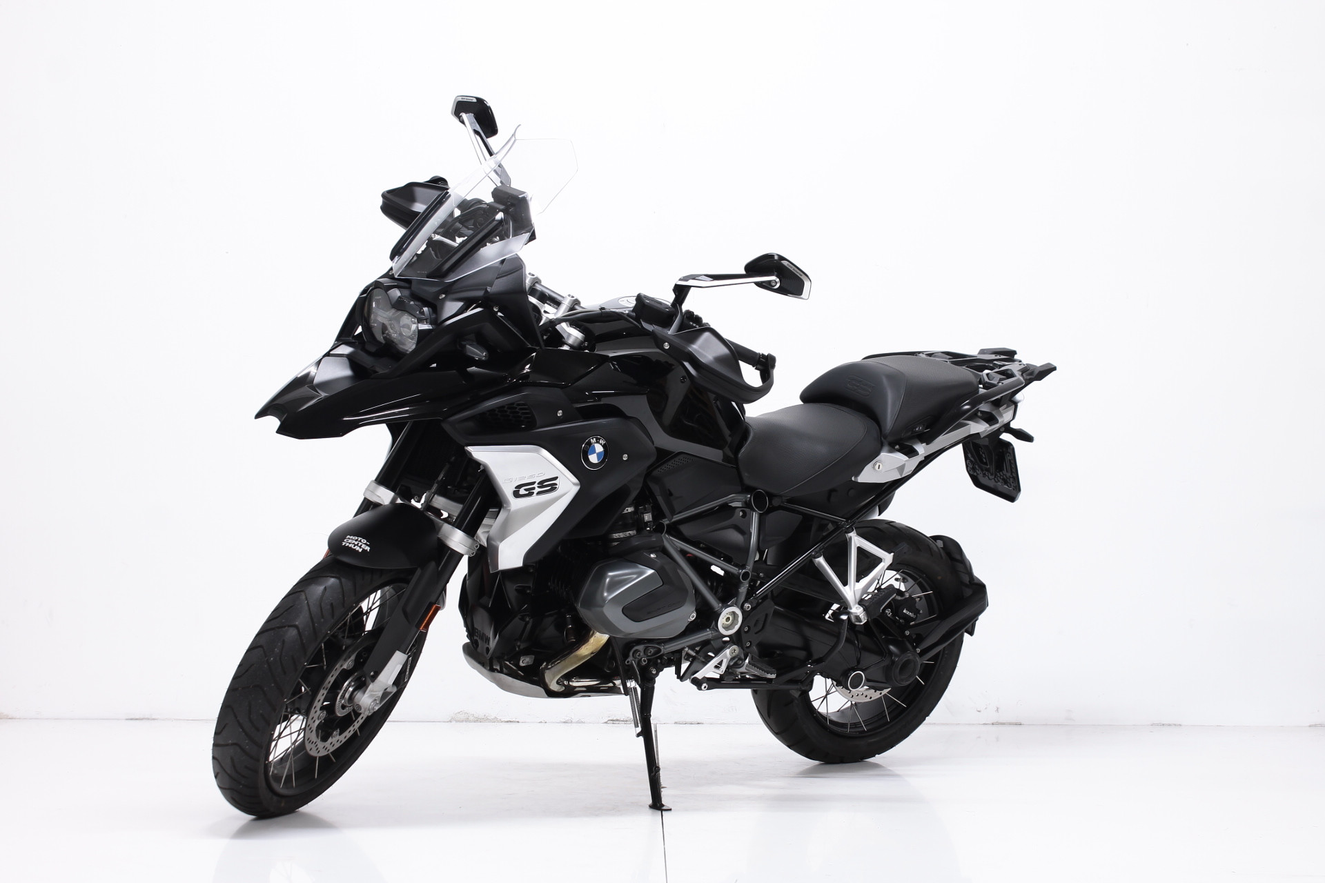 BMW R 1250 GS Triple Black-showroom-element-3