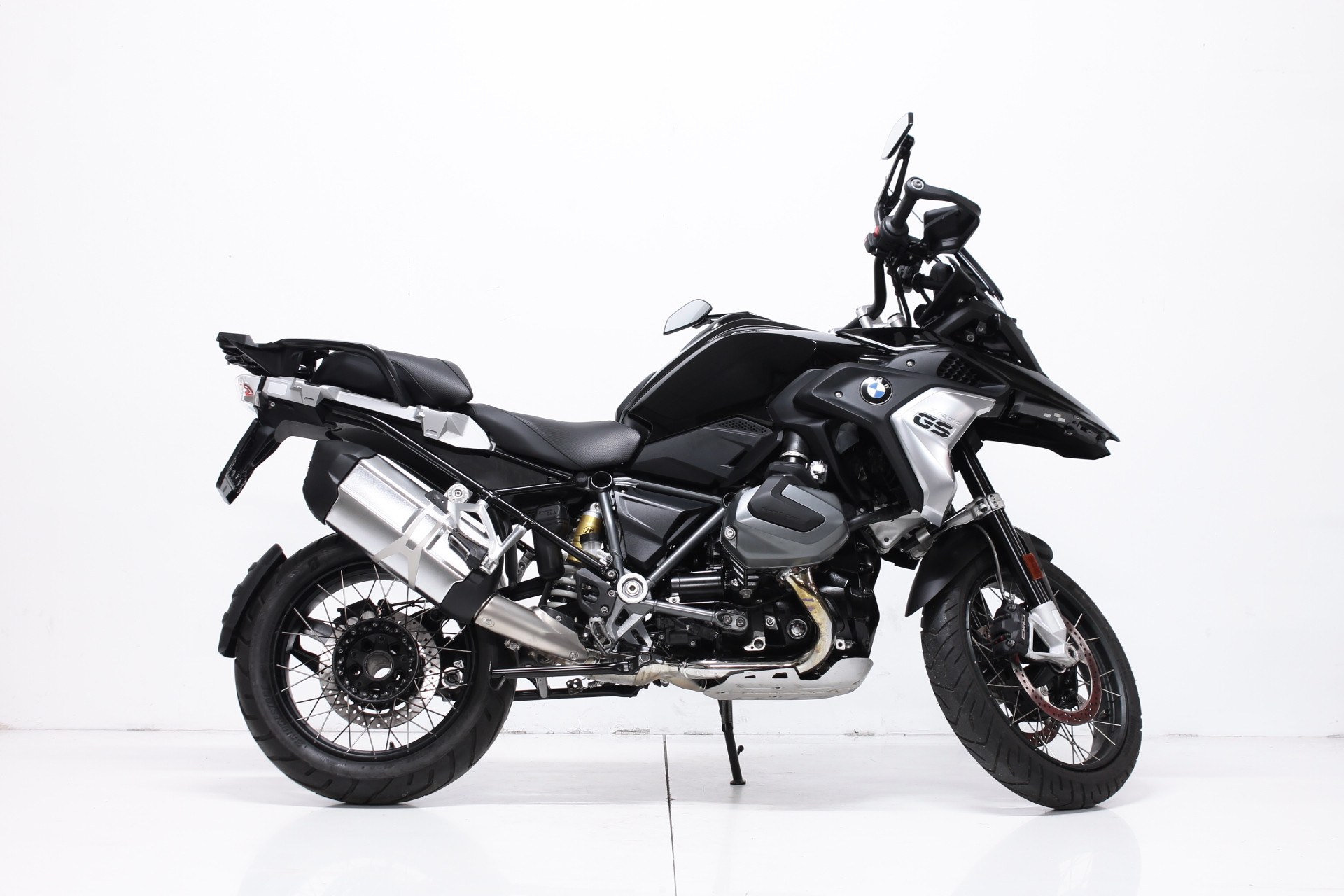 BMW R 1250 GS Triple Black-showroom-element-1