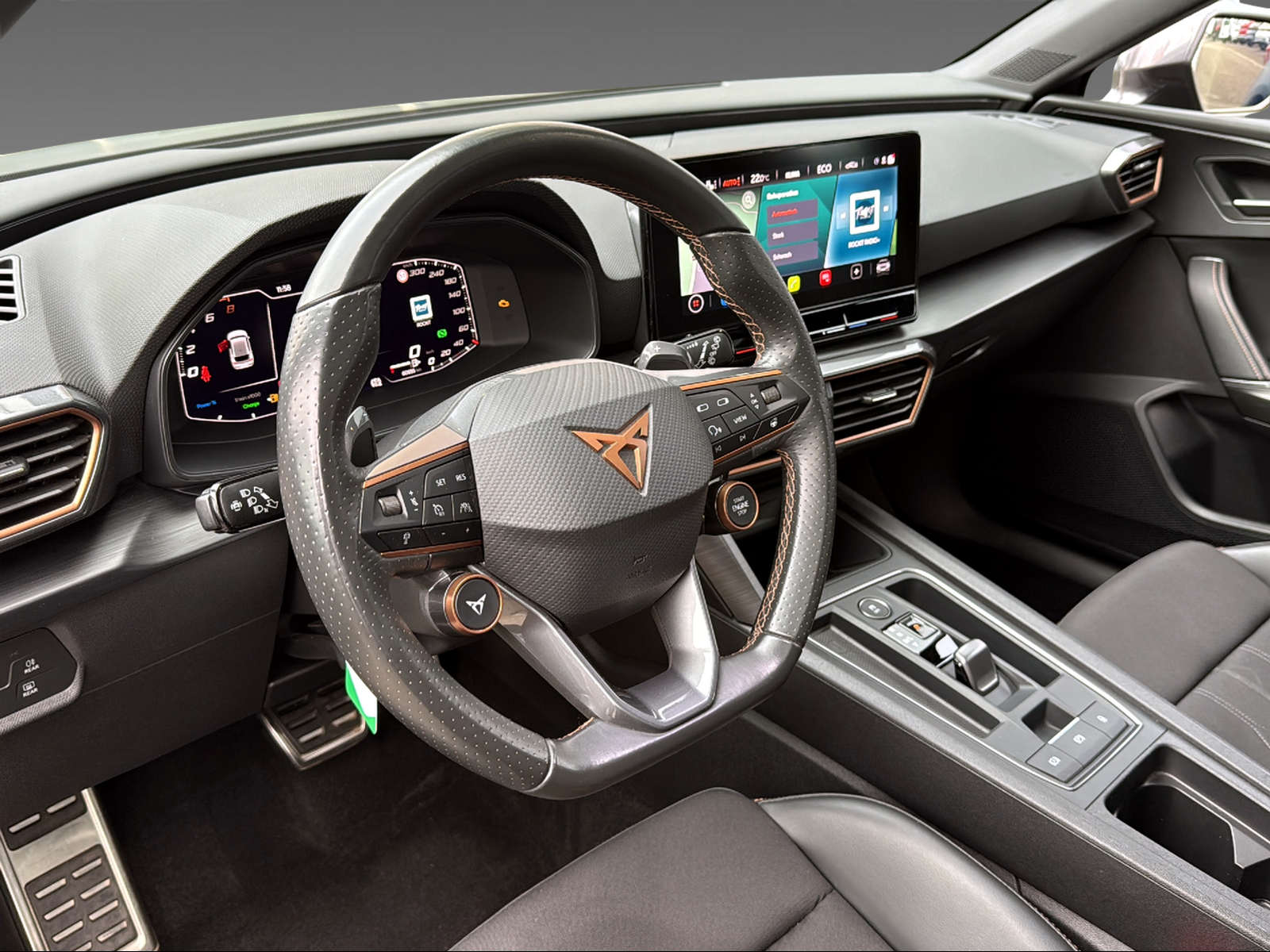 CUPRA Leon 1.4 eHybrid DSG-image-4