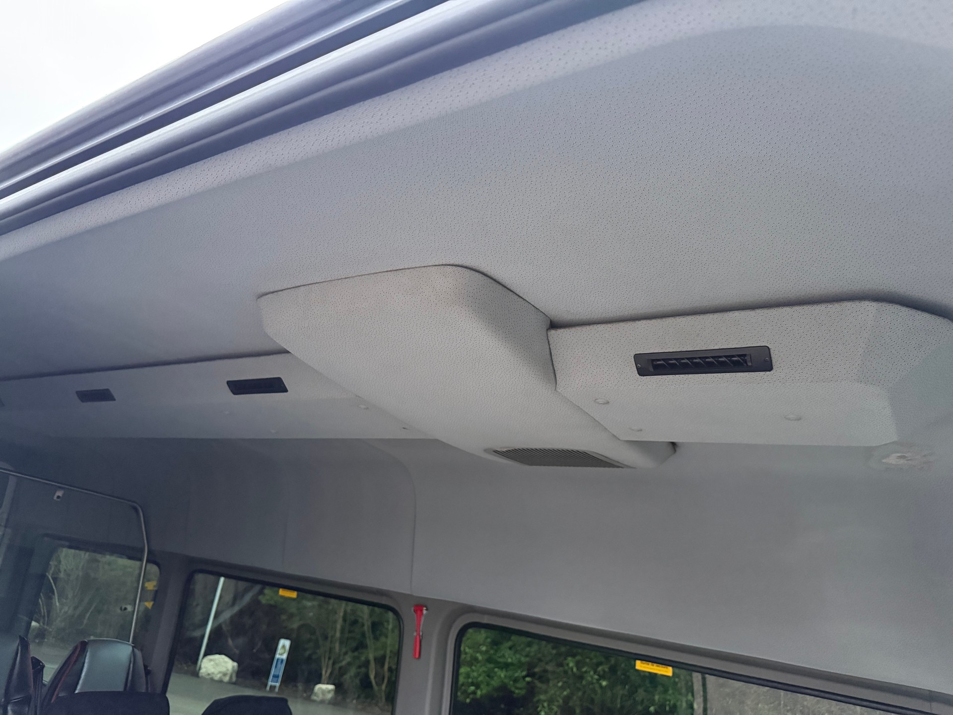 MERCEDES-BENZ Sprinter 315 CDI Lang-image-13
