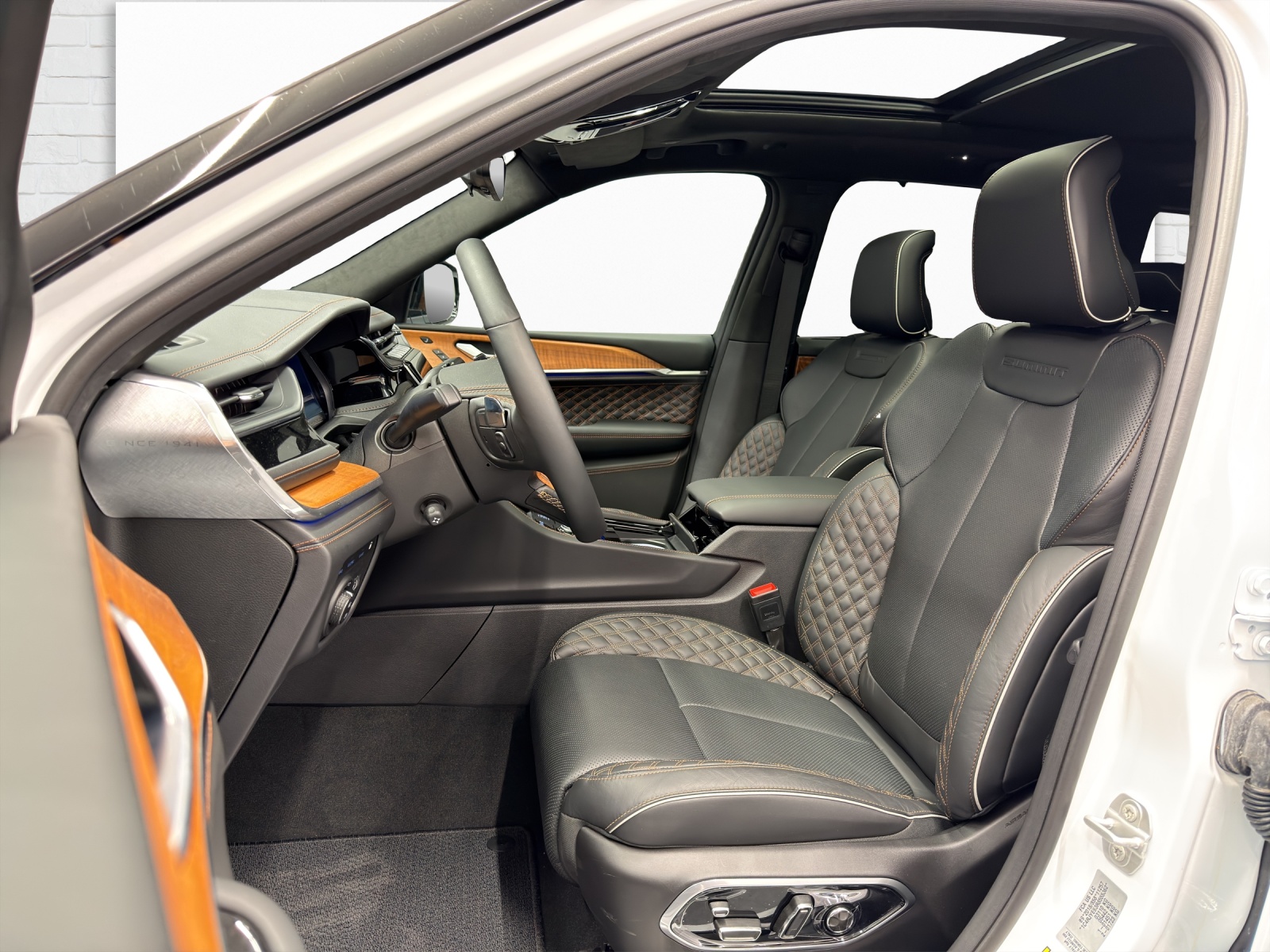 JEEP Grand Cherokee 2.0 Turbo Summit Reserve 4xe-image-6