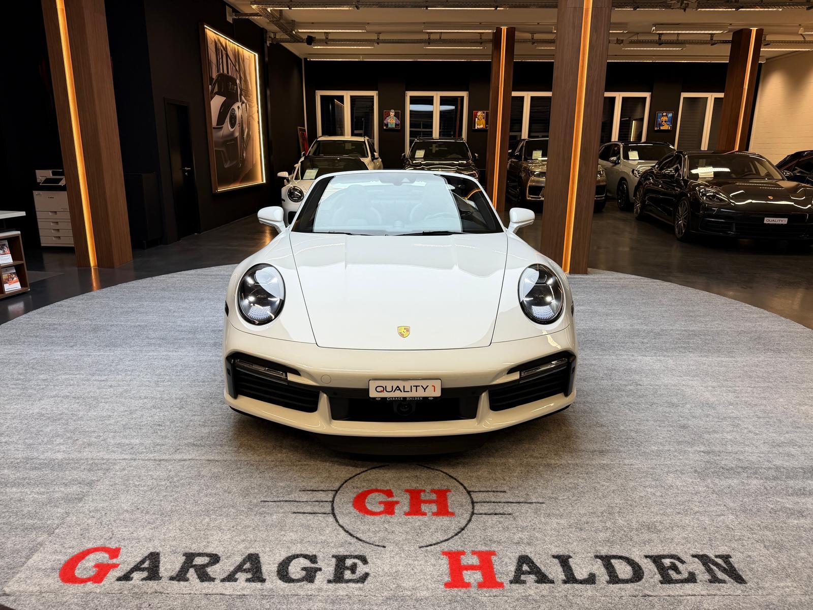 PORSCHE 911 Cabriolet 3.7 Turbo S PDK-image-2
