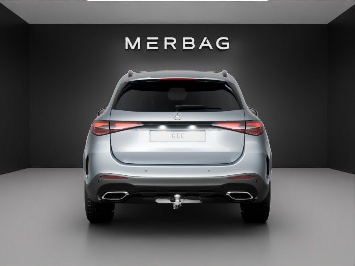 MERCEDES-BENZ GLC 300 de 4Matic EQ Star 9G-Tronic-image-3