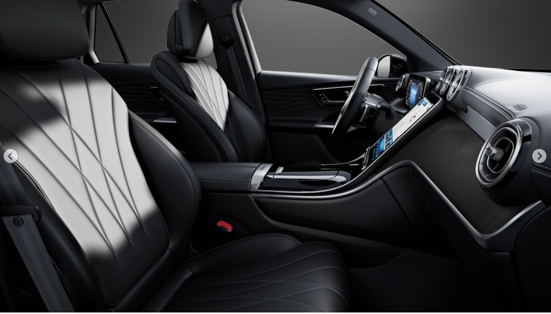MERCEDES-BENZ GLC 300 de 4Matic EQ Star 9G-Tronic-image-6