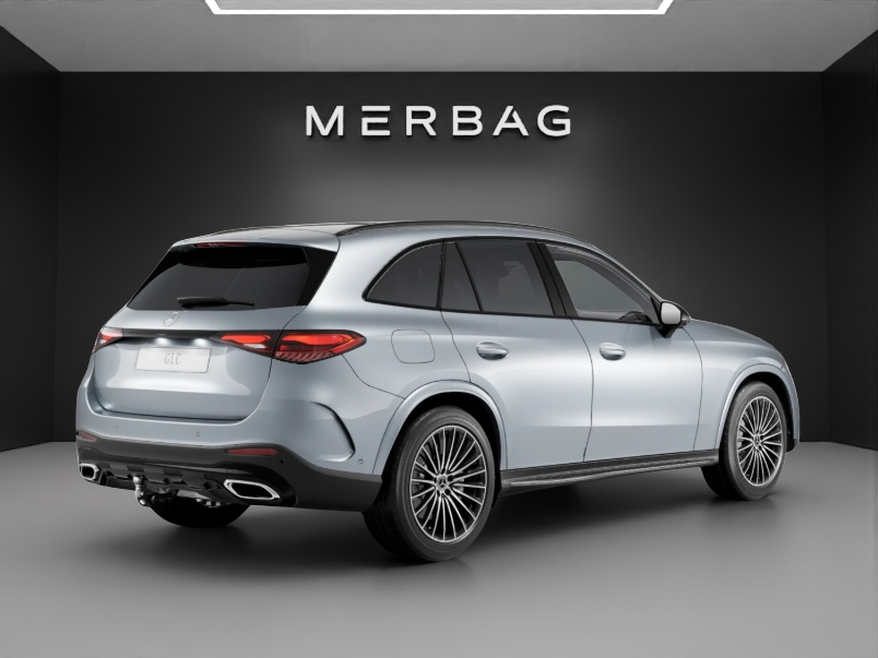 MERCEDES-BENZ GLC 300 de 4Matic EQ Star 9G-Tronic-image-4