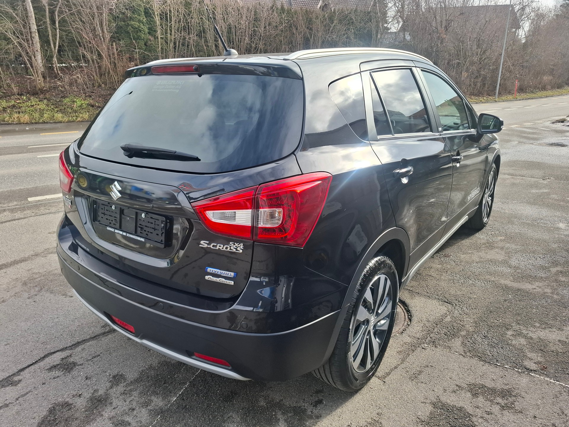 SUZUKI SX4 S-Cross 1.4 16V Generation Top Hybrid 4WD-image-3