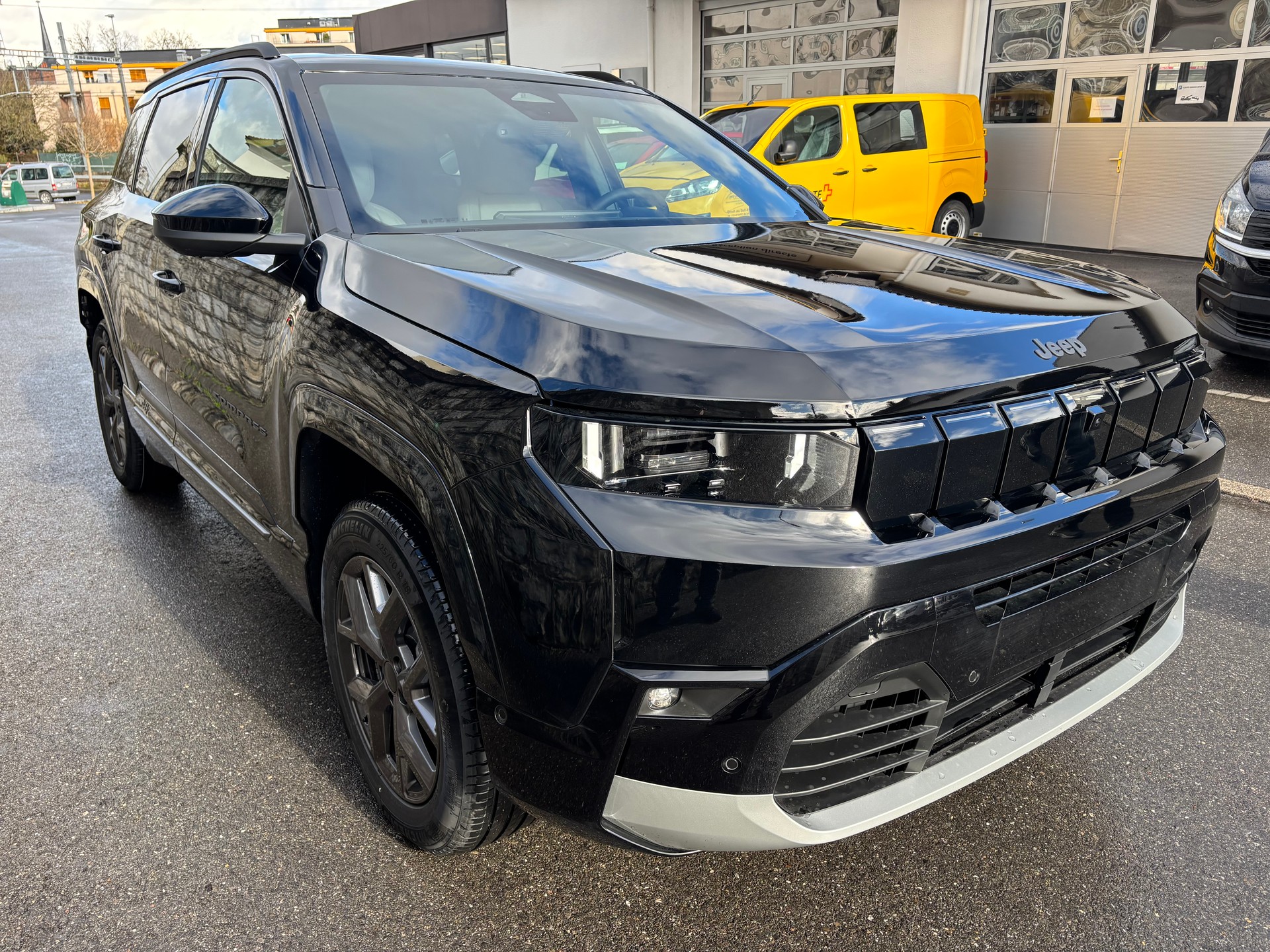 JEEP Compass 1.2 T e-Hybrid First Edition-image-3