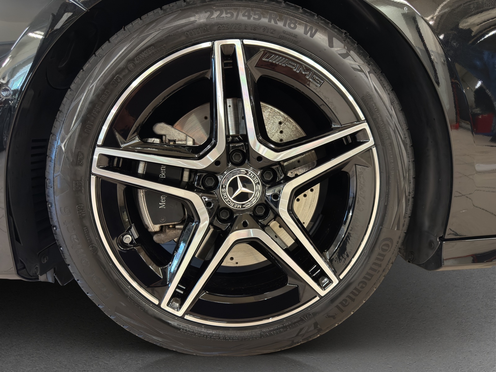 Image MERCEDES-BENZ A-220 A 220 4Matic 8G-DCT