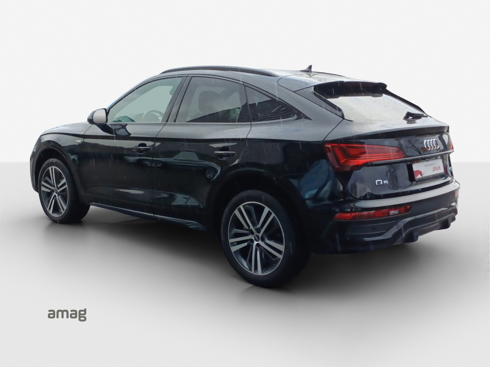 AUDI Q5 Sportback 45 TFSI S line quattro S-tronic-image-2