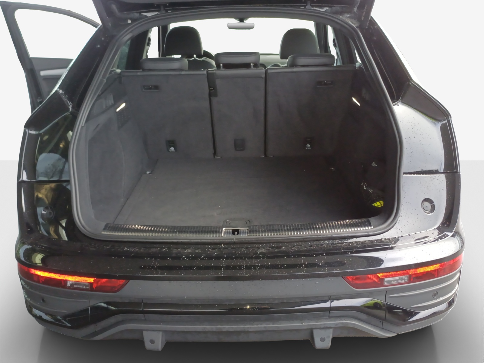 AUDI Q5 Sportback 45 TFSI S line quattro S-tronic-image-12